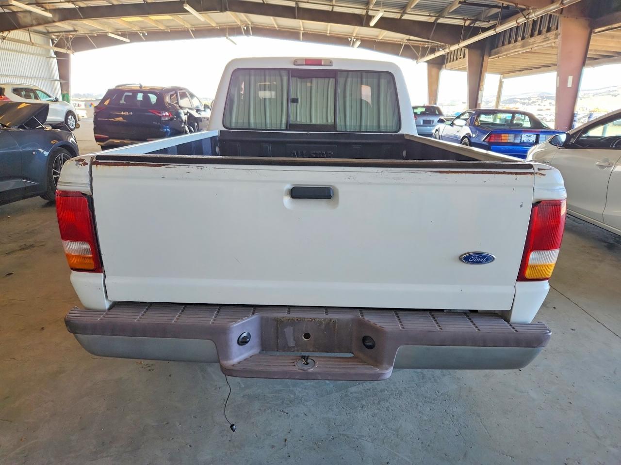 1997 Ford Ranger Super Cab White vin: 1FTCR14X0VPB30990