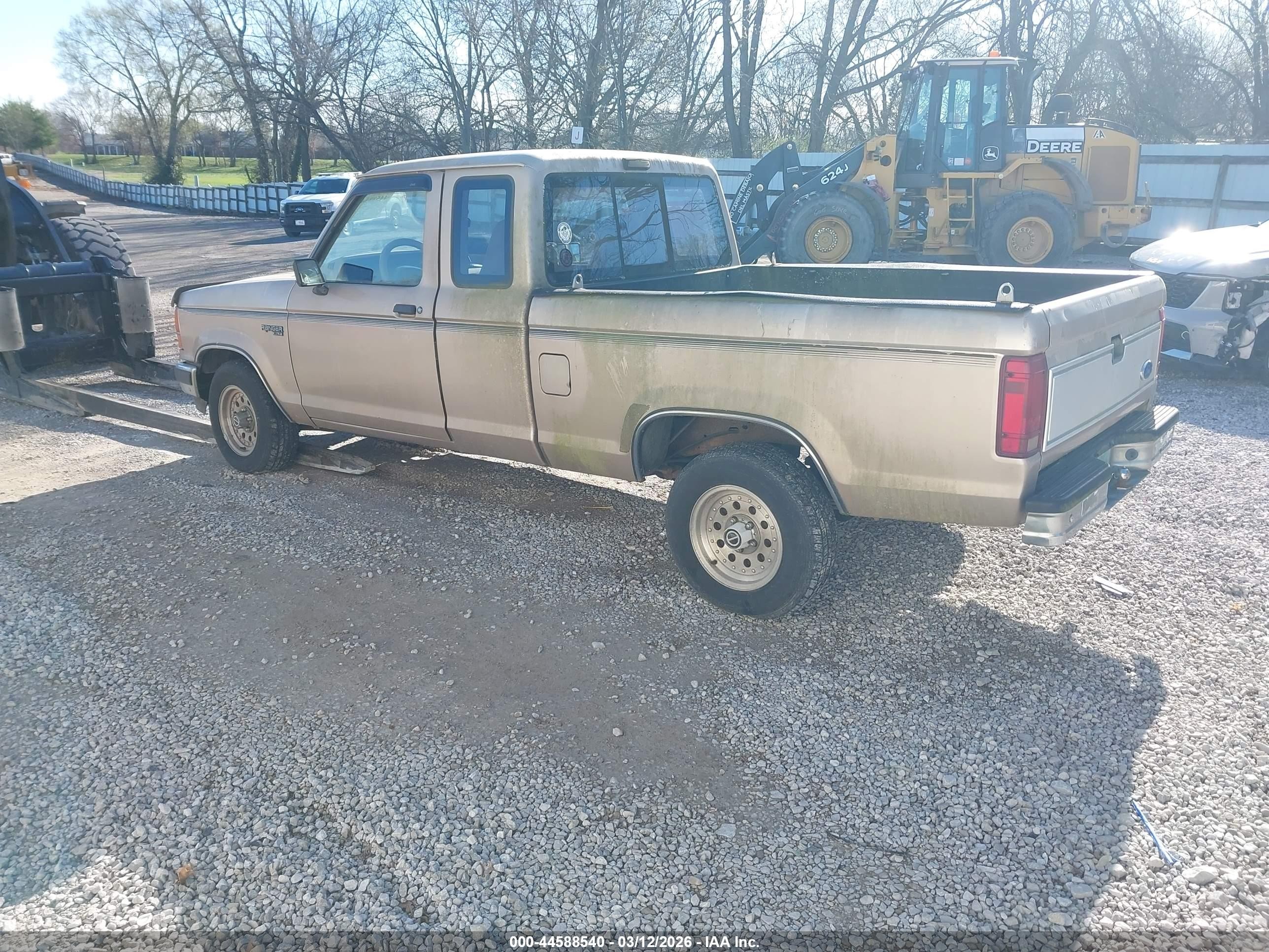 1992 Ford Ranger Super Cab Gold vin: 1FTCR14X1NPA32468