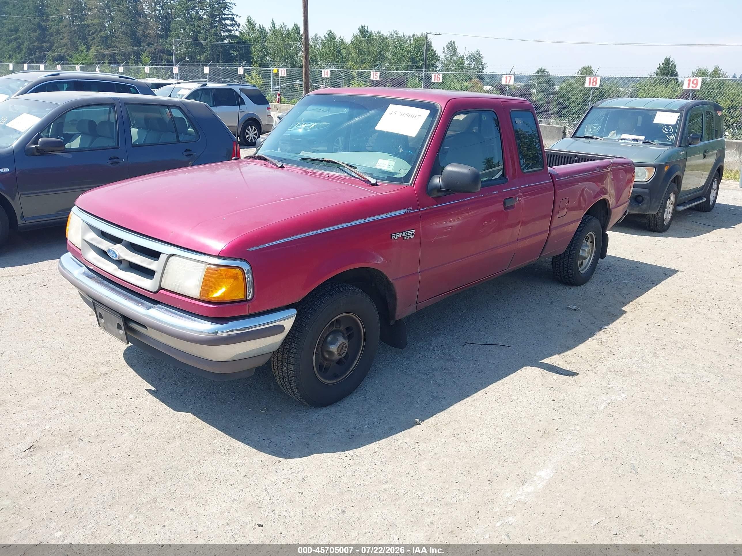 1996 Ford Ranger Super Cab Red vin: 1FTCR14X1TPB27349