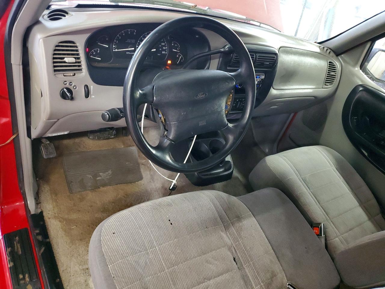 1996 Ford Ranger Super Cab Red vin: 1FTCR14X3TPA86027