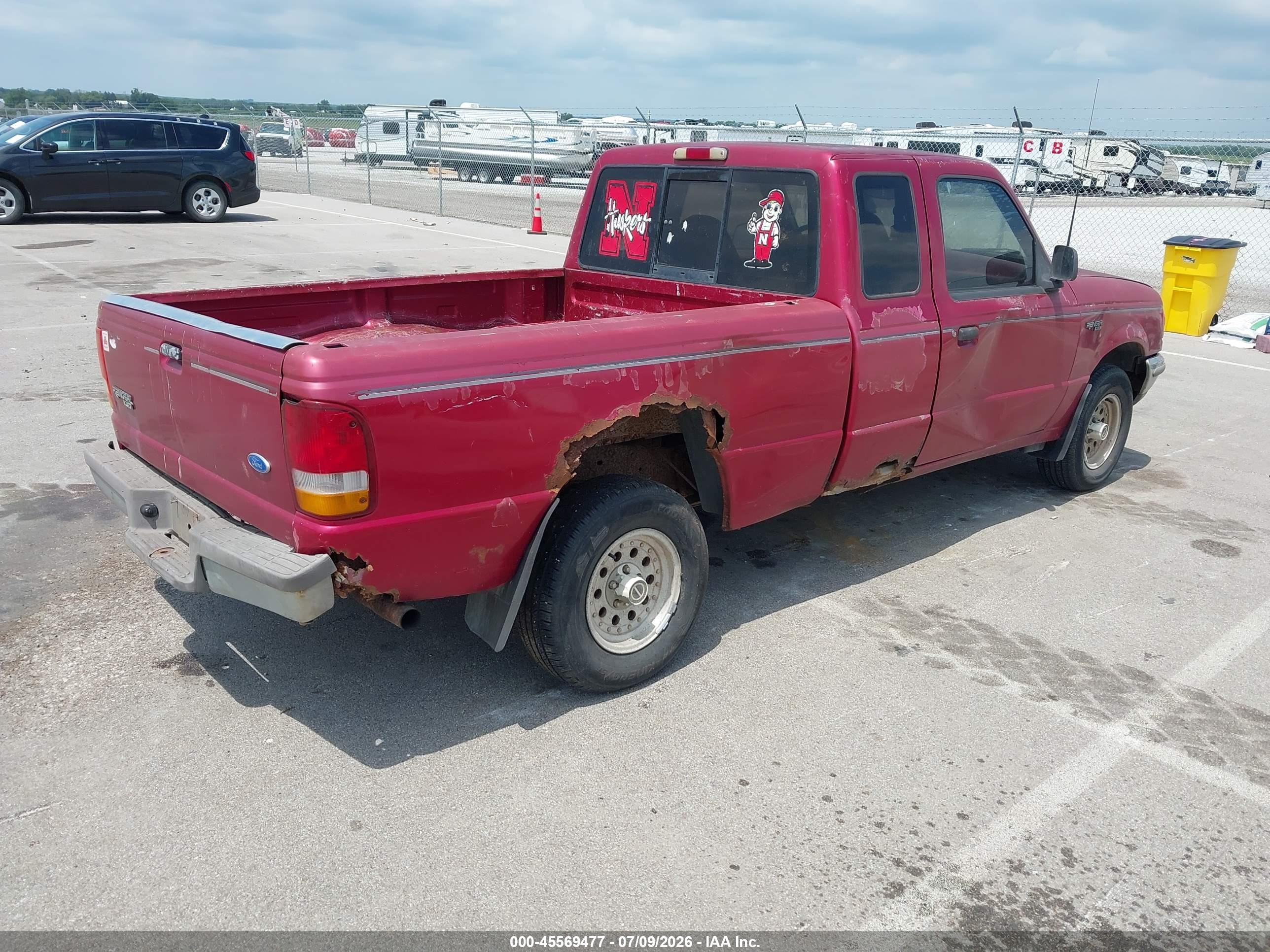 1993 Ford Ranger Super Cab Red vin: 1FTCR14X4PPA99875