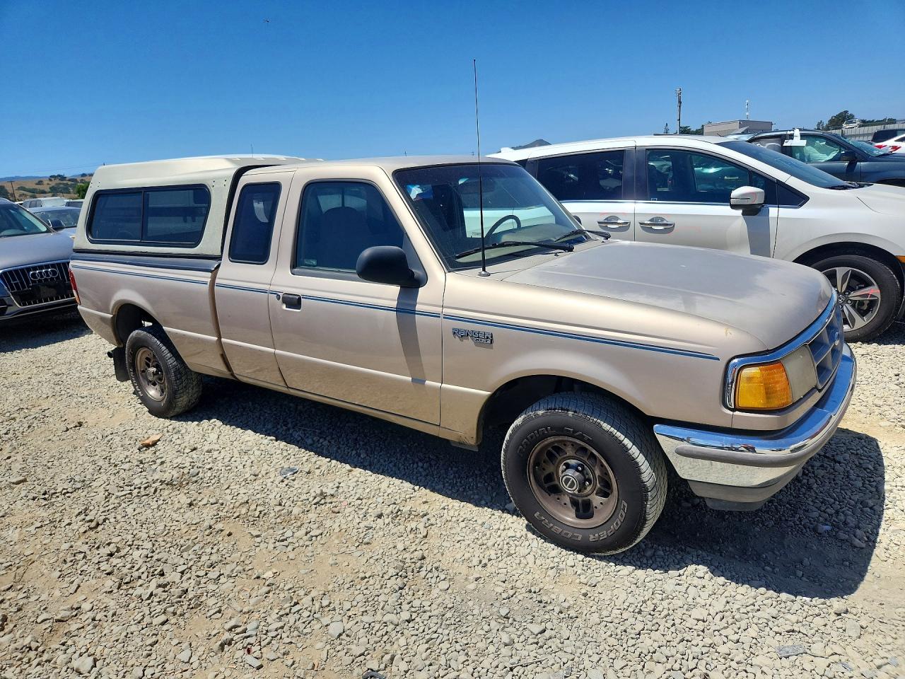 1993 Ford Ranger Super Cab Tan vin: 1FTCR14X4PPB69293