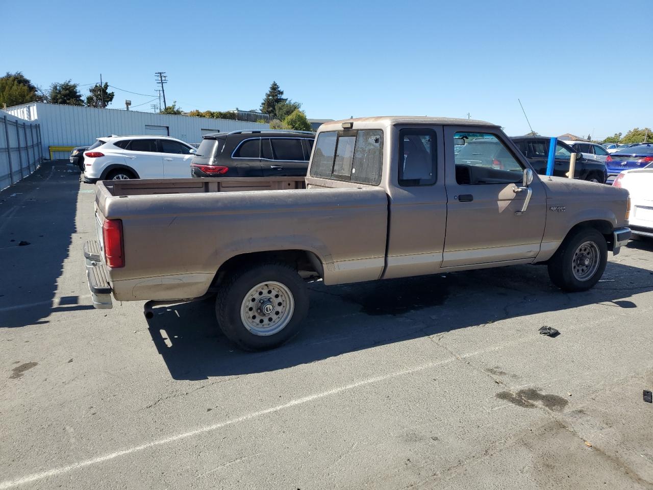 1992 Ford Ranger Super Cab Коричневый vin: 1FTCR14X5NPA72522