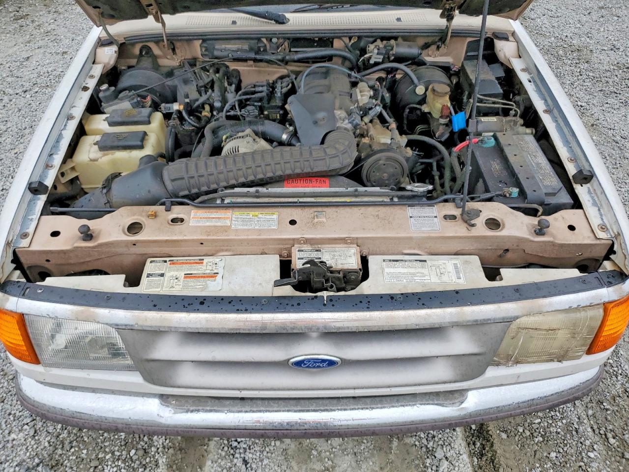 1995 Ford Ranger Super Cab Two Tone vin: 1FTCR14X5STA60549