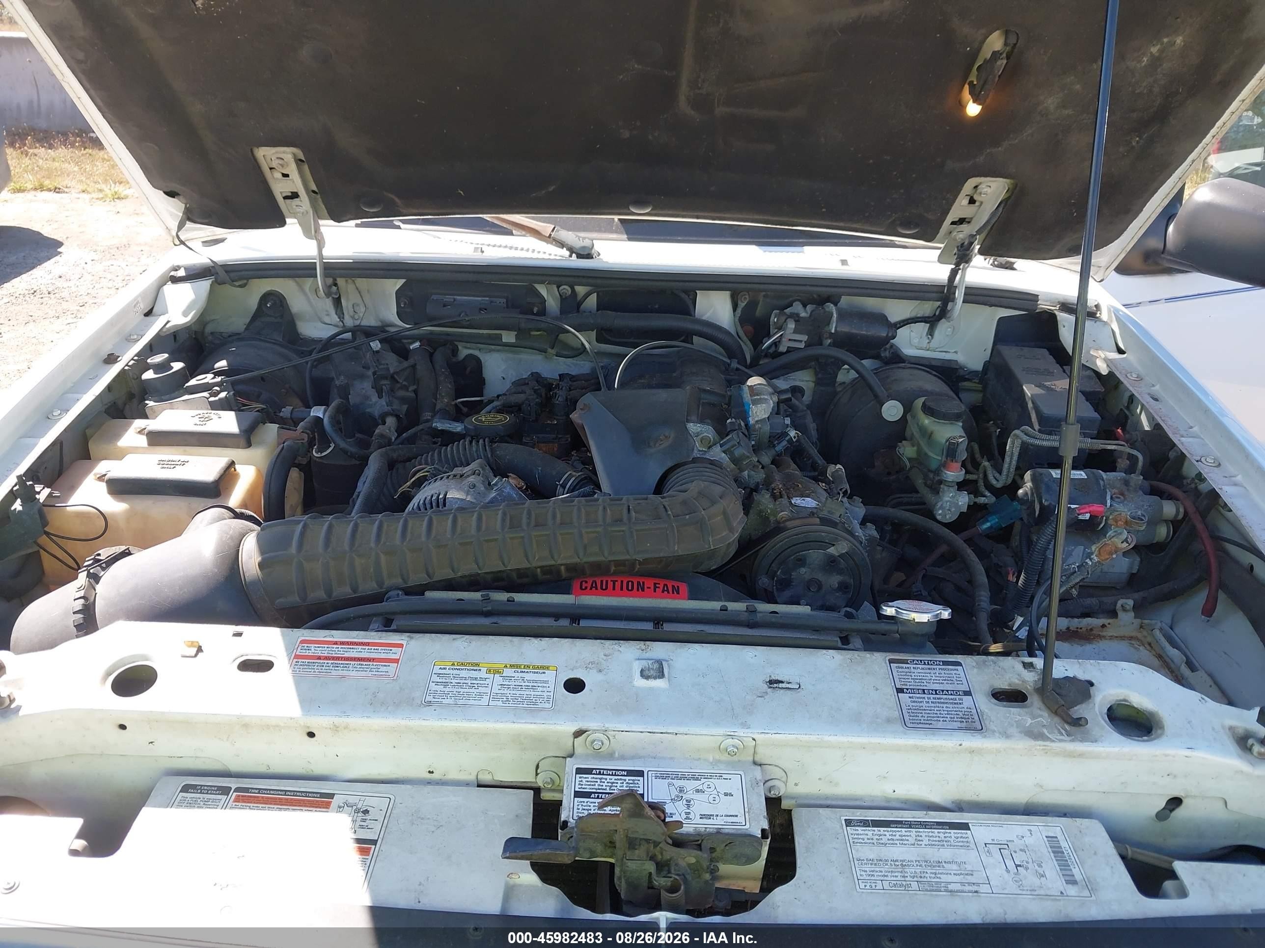 1996 Ford Ranger Super Cab White vin: 1FTCR14X5TPA93299