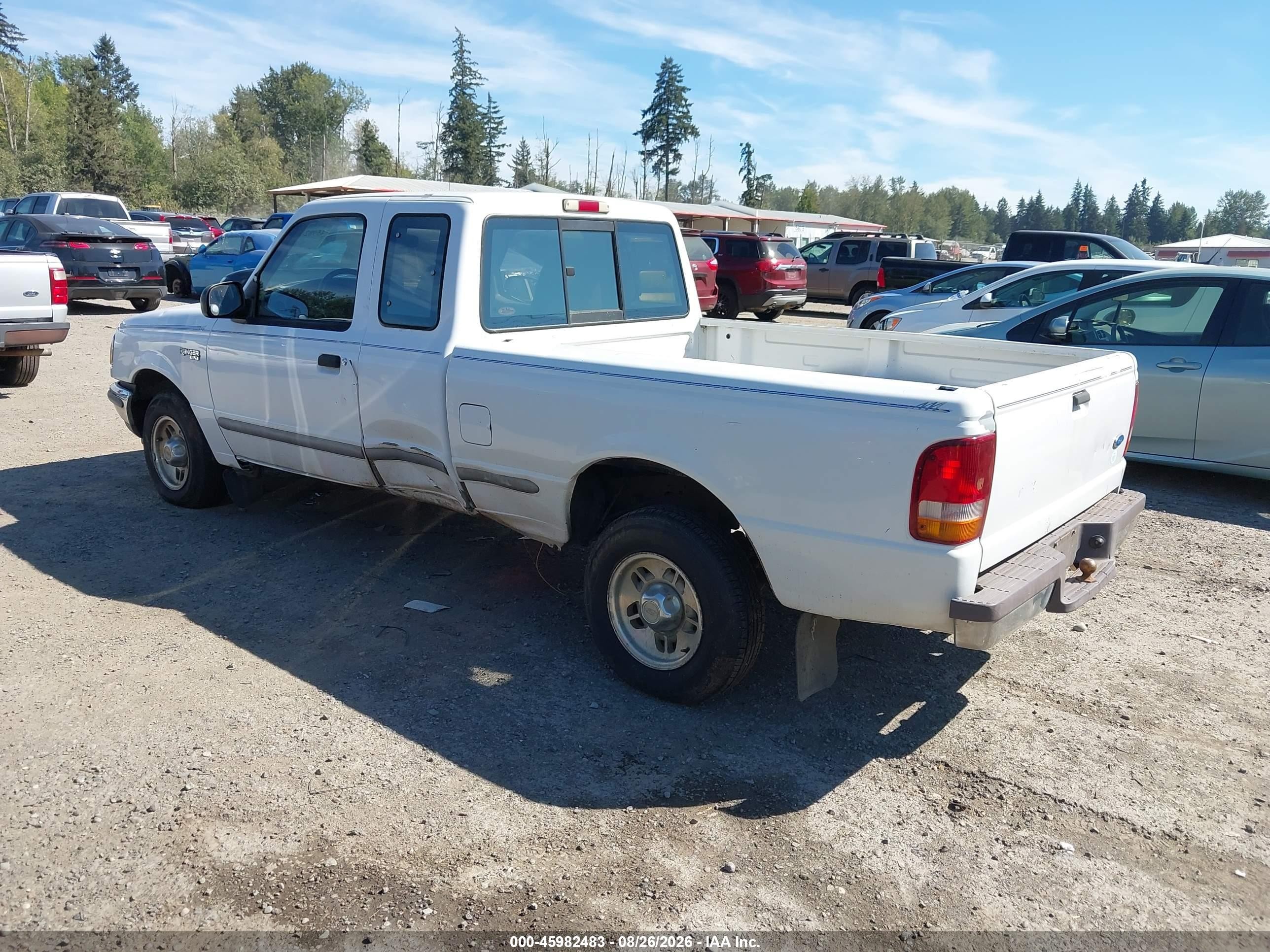 1996 Ford Ranger Super Cab White vin: 1FTCR14X5TPA93299