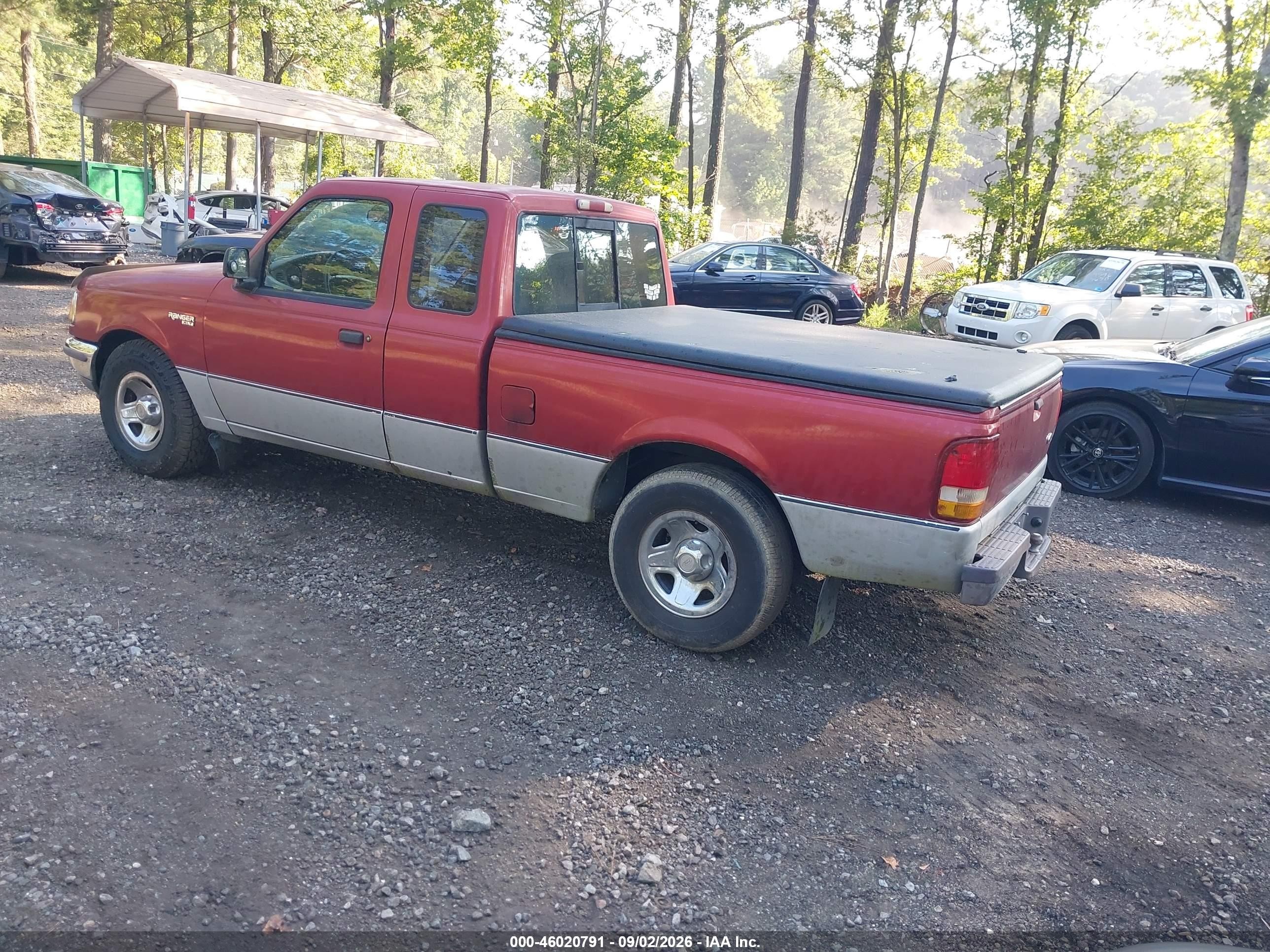 1997 Ford Ranger Splash/xlt Red vin: 1FTCR14X5VTA56845