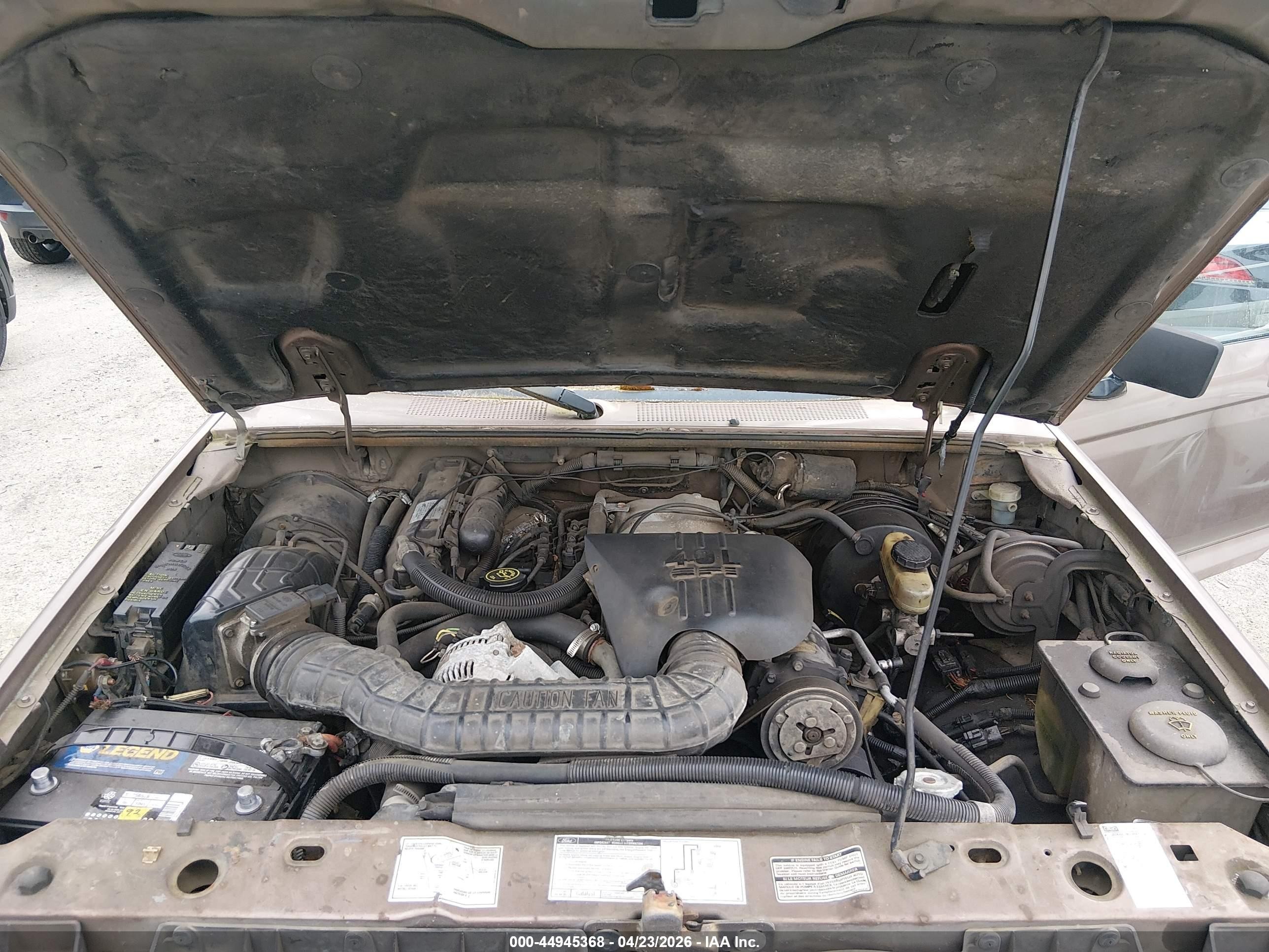 1992 Ford Ranger Super Cab Brown vin: 1FTCR14X6NPA47421
