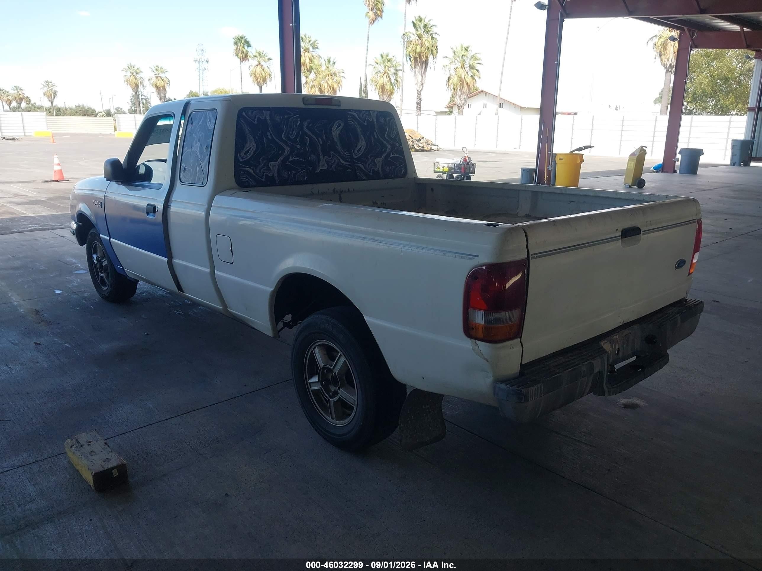 1994 Ford Ranger Super Cab White vin: 1FTCR14X6RPA53368