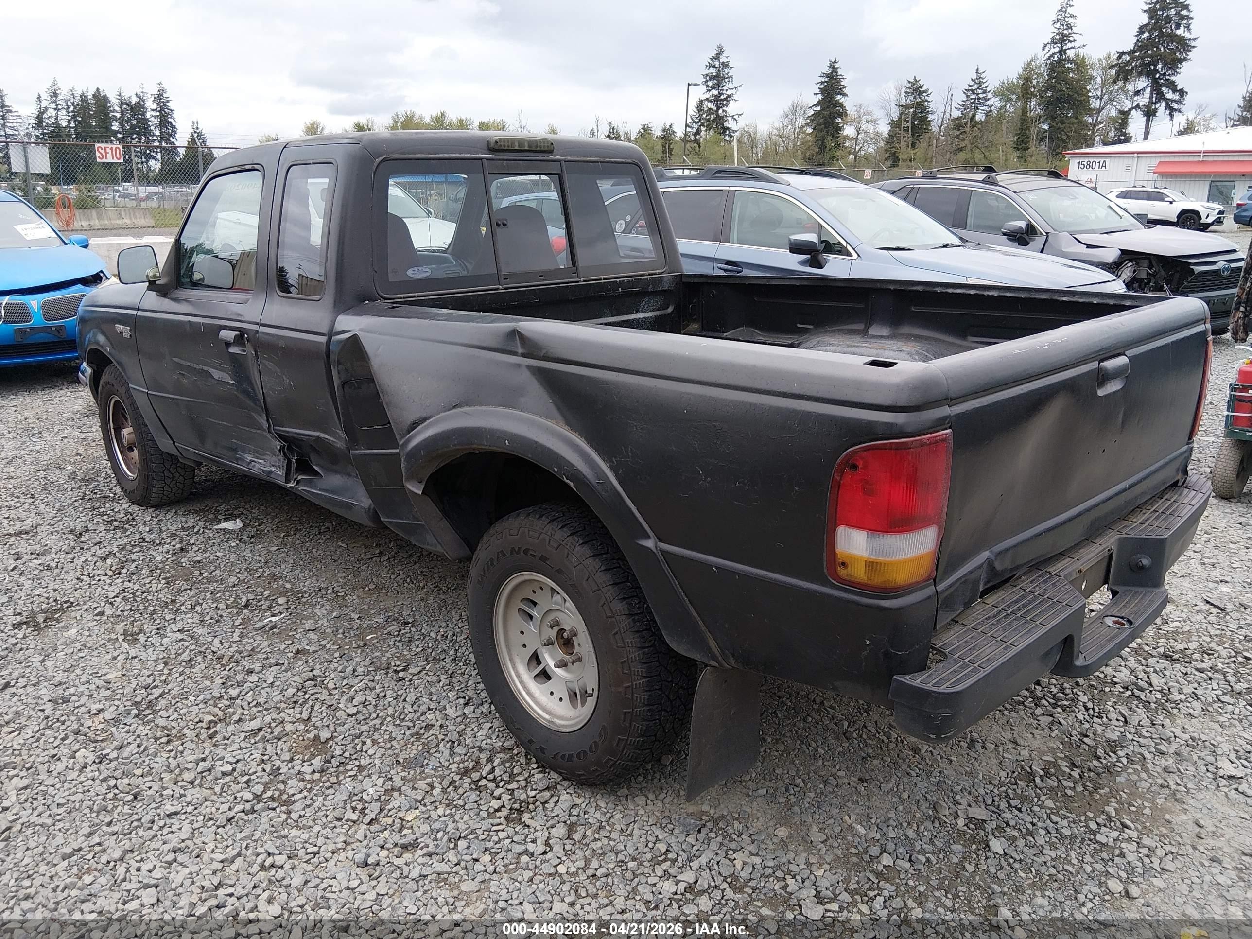 1994 Ford Ranger Super Cab Black vin: 1FTCR14X6RPA80408