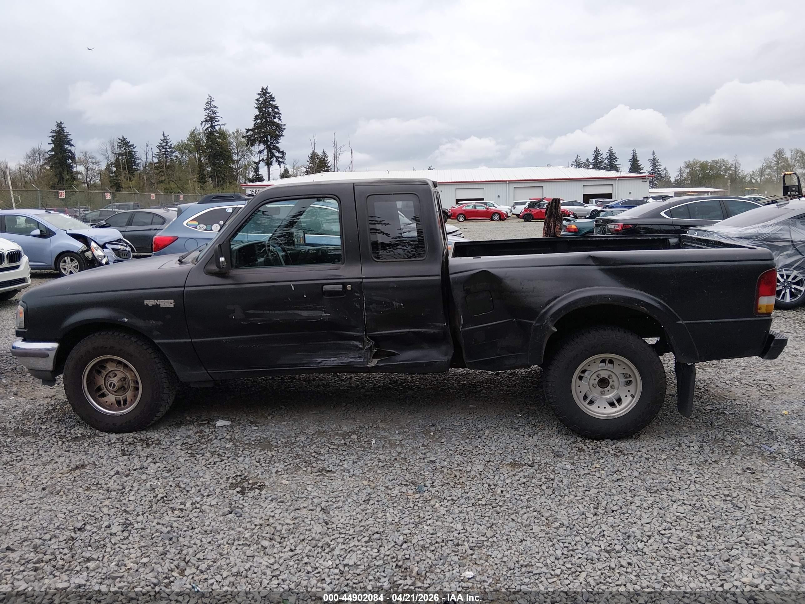 1994 Ford Ranger Super Cab Black vin: 1FTCR14X6RPA80408