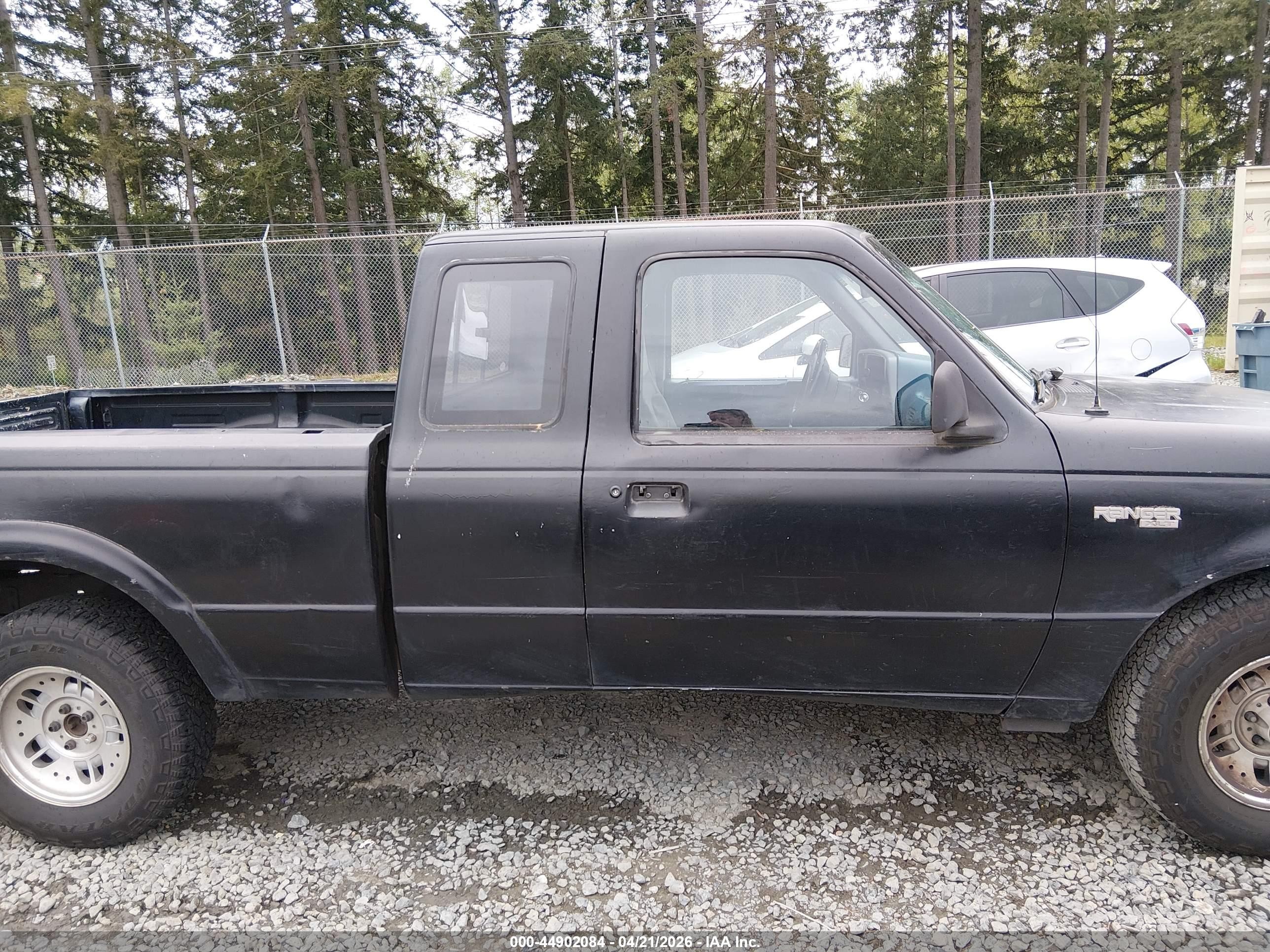 1994 Ford Ranger Super Cab Black vin: 1FTCR14X6RPA80408