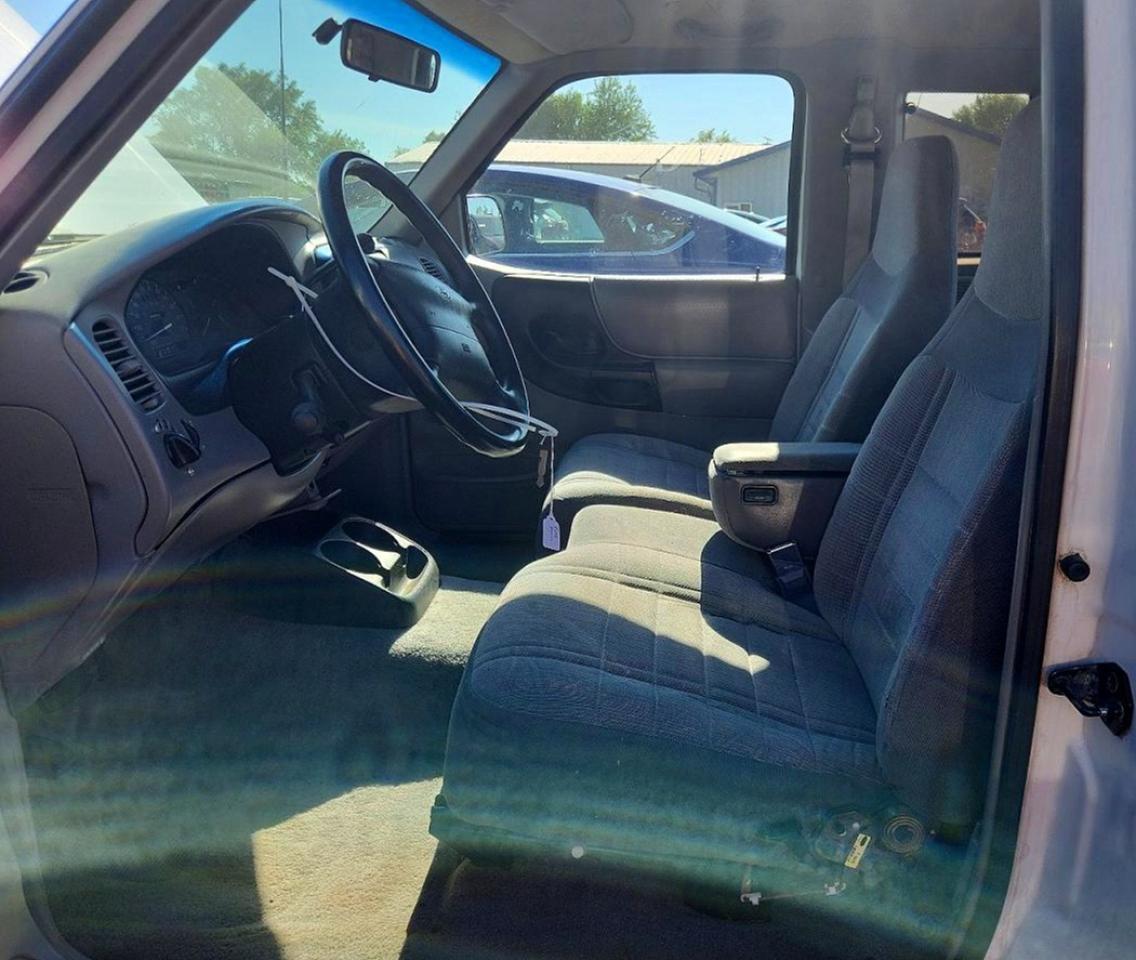 1996 Ford Ranger Super Cab White vin: 1FTCR14X6TPB39898