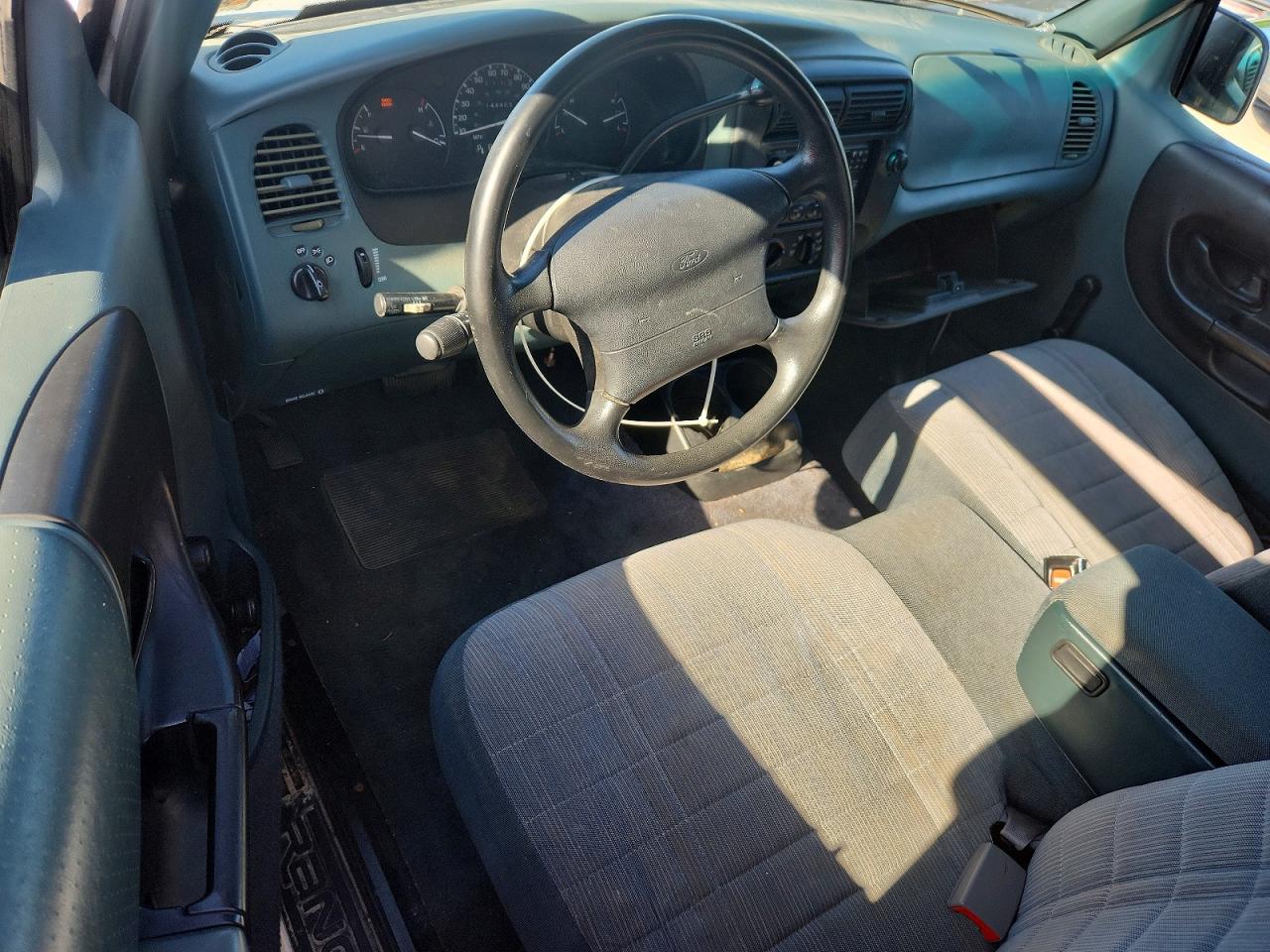 1997 Ford Ranger Super Cab White vin: 1FTCR14X7VPA50442