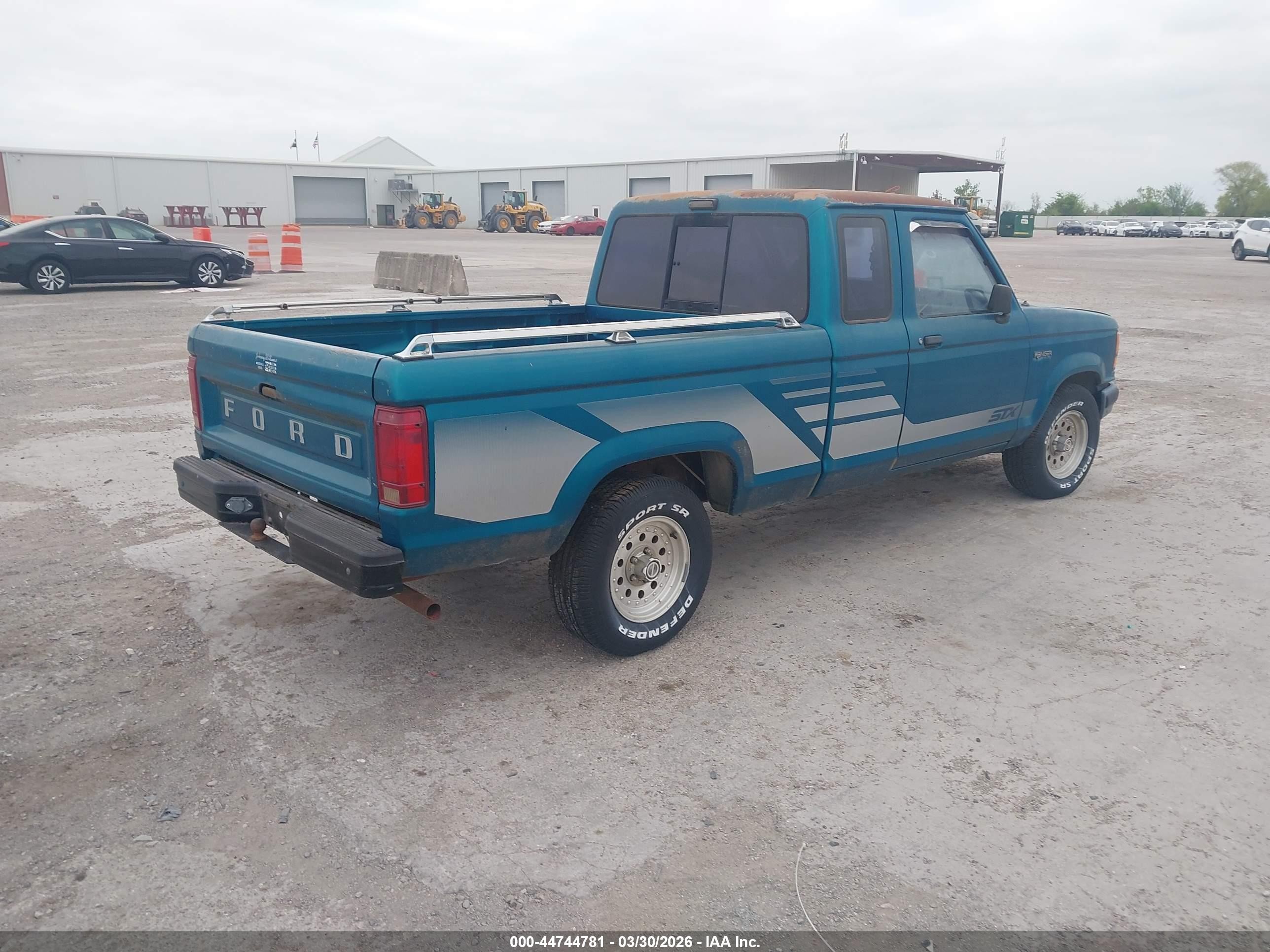 1992 Ford Ranger Super Cab Green vin: 1FTCR14X8NPA02481