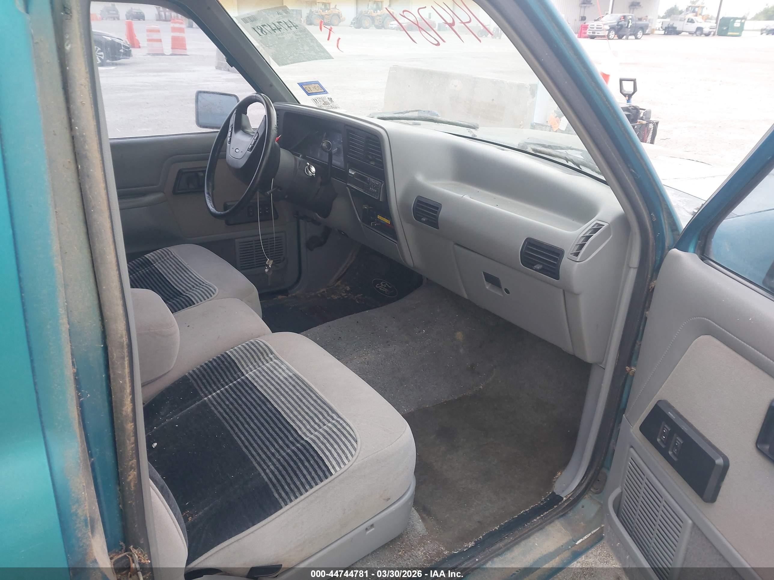 1992 Ford Ranger Super Cab Green vin: 1FTCR14X8NPA02481