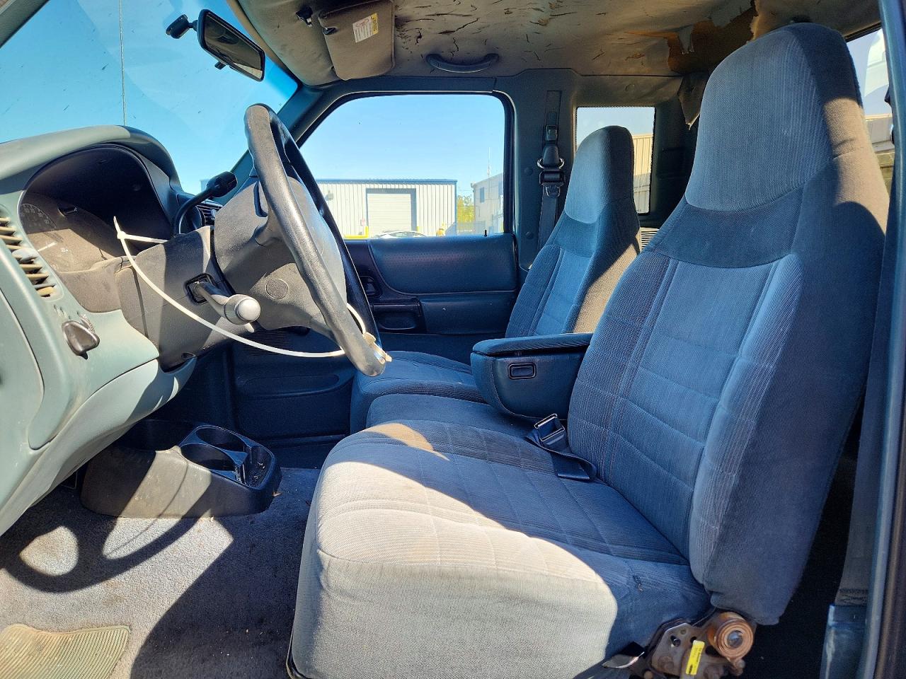 1997 Ford Ranger Super Cab Teal vin: 1FTCR14X8VPA39126