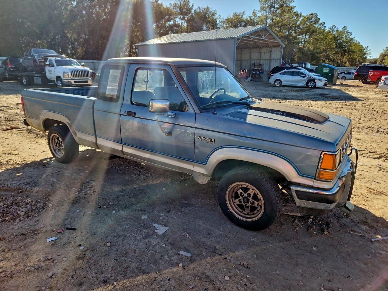 1990 Ford Ranger Super Cab Blue vin: 1FTCR14X9LPB40771