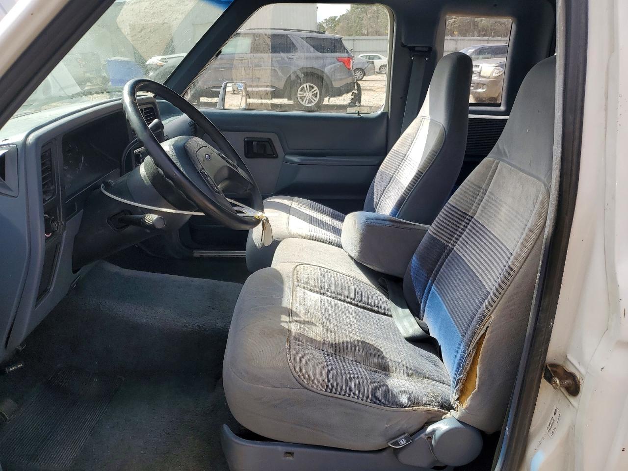 1991 Ford Ranger Super Cab White vin: 1FTCR14X9MTA07386