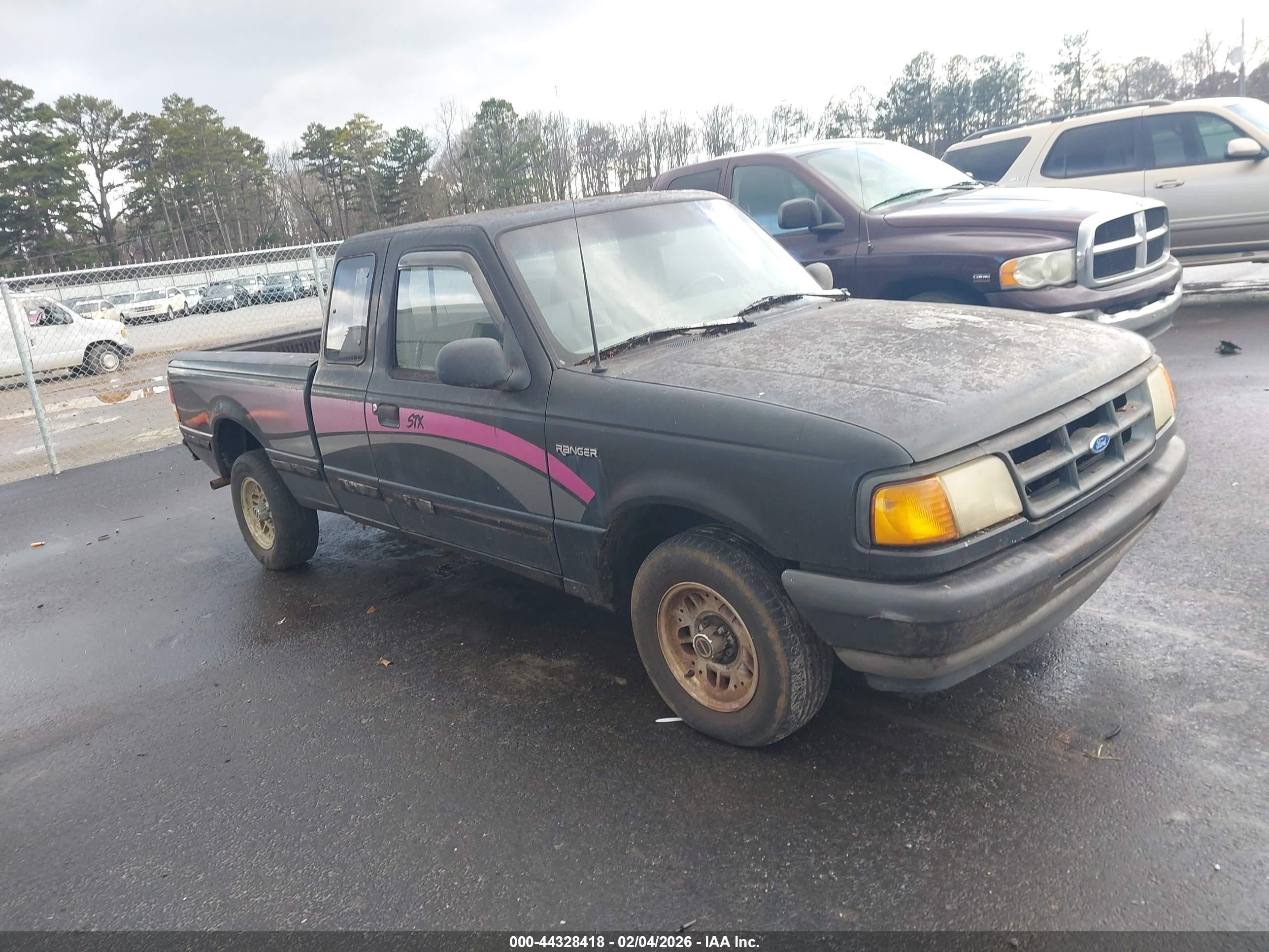 1993 Ford Ranger Super Cab Black vin: 1FTCR14X9PPA86992