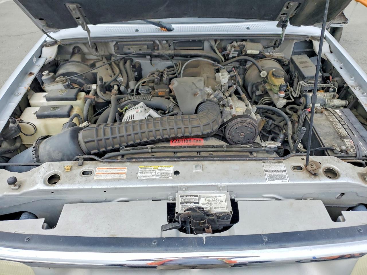 1995 Ford Ranger Super Cab Silver vin: 1FTCR14X9SPA96656