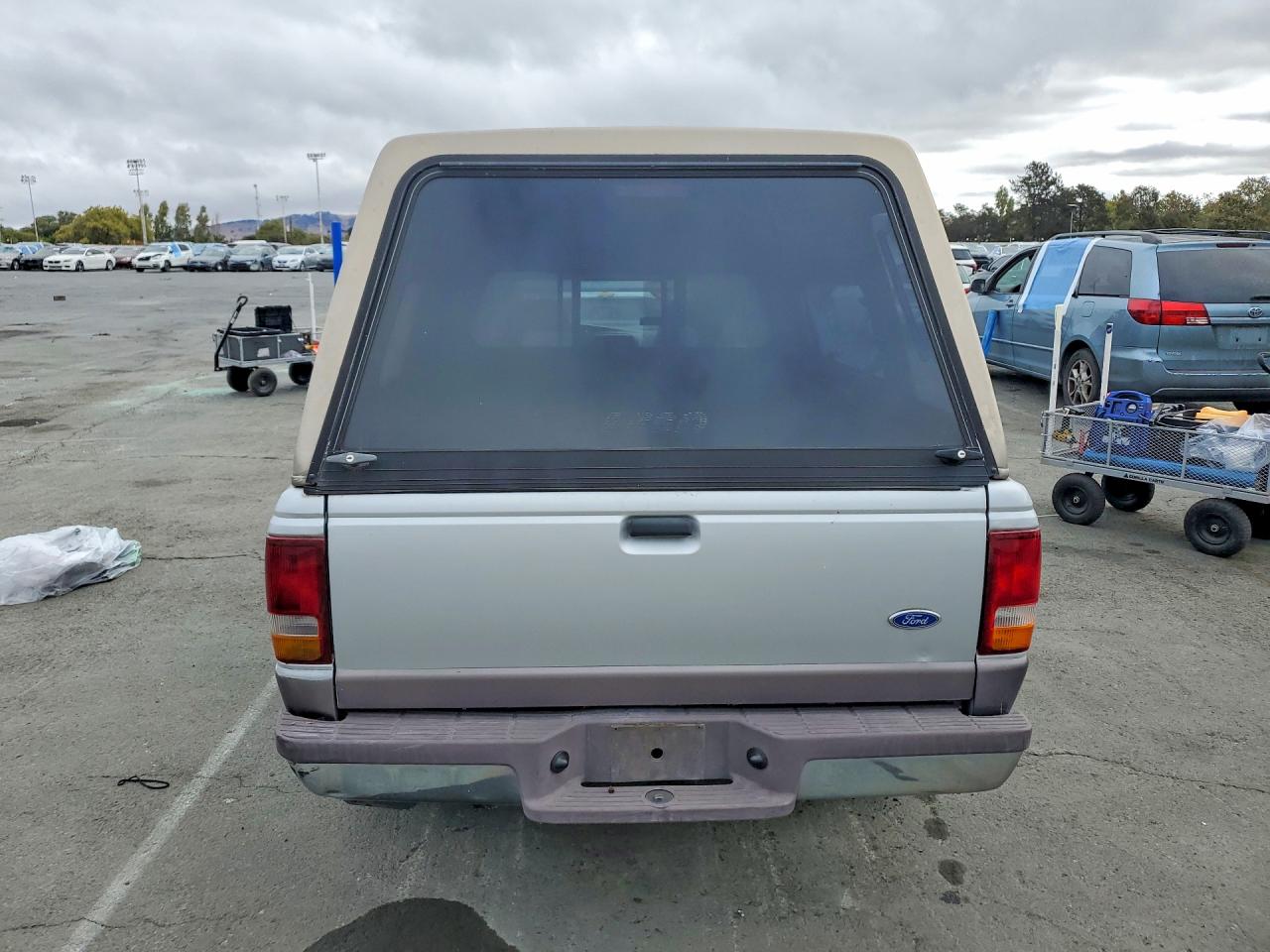 1995 Ford Ranger Super Cab Silver vin: 1FTCR14X9SPA96656