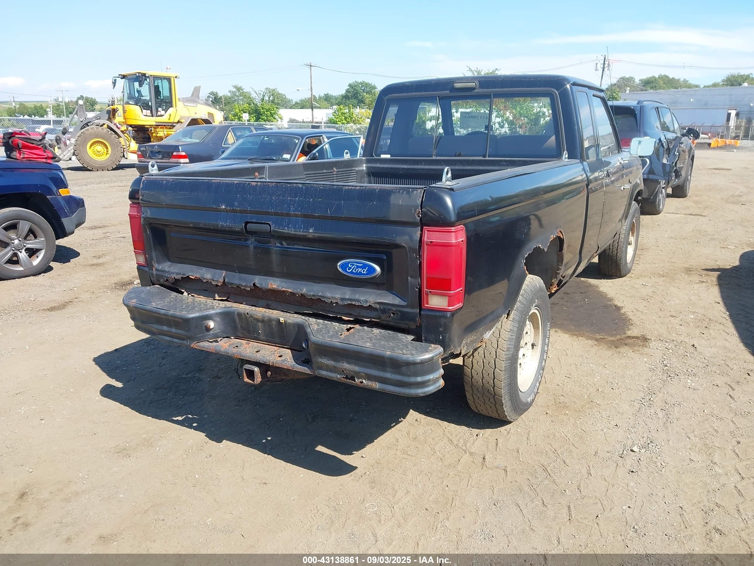 1990 Ford Ranger Super Cab Black vin: 1FTCR15T0LPA29067