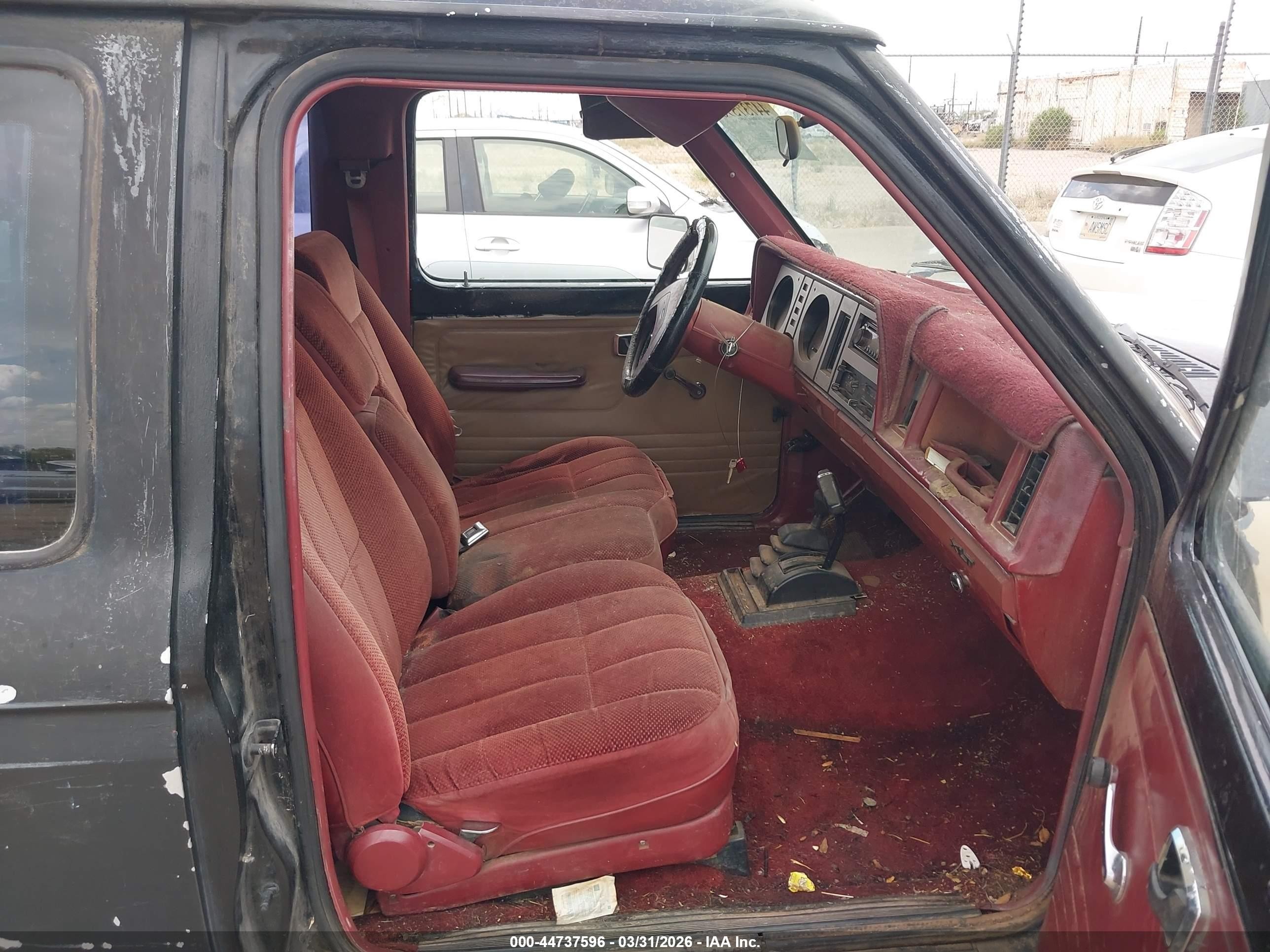 1987 Ford Ranger Super Cab Black vin: 1FTCR15T1HPA24743