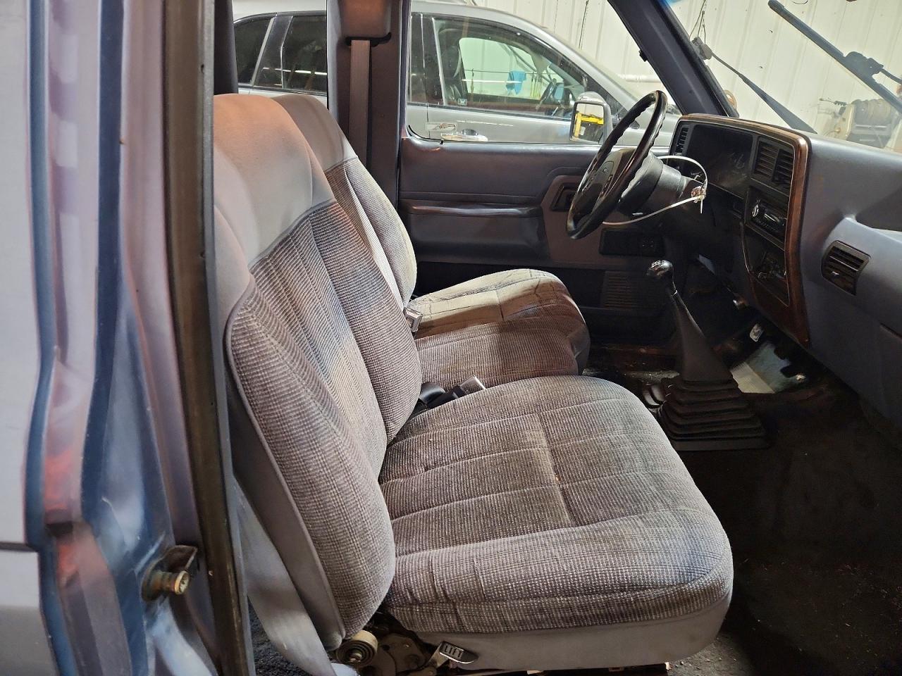 1989 Ford Ranger Super Cab Blue vin: 1FTCR15T2KPA32065