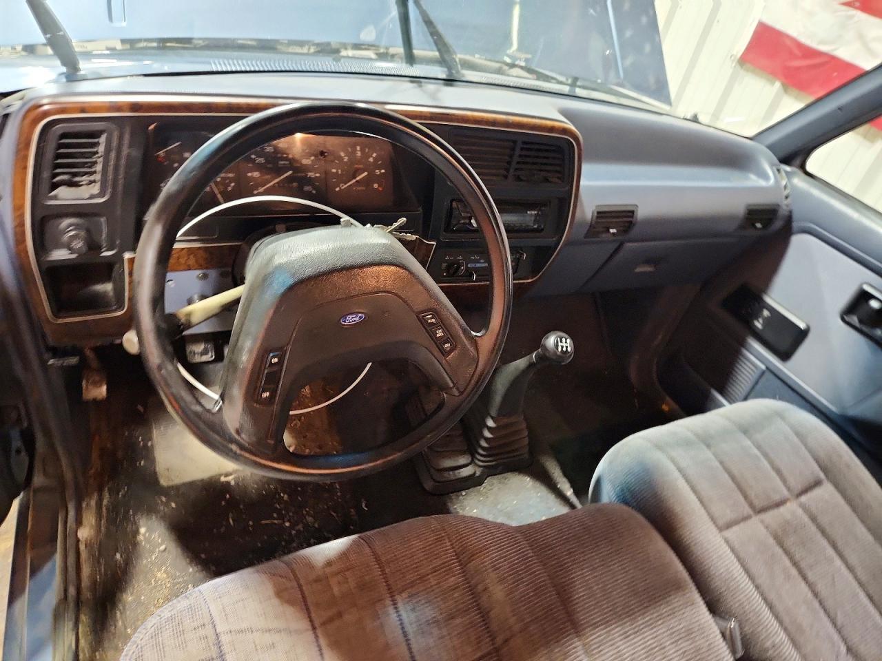1989 Ford Ranger Super Cab Blue vin: 1FTCR15T2KPA32065