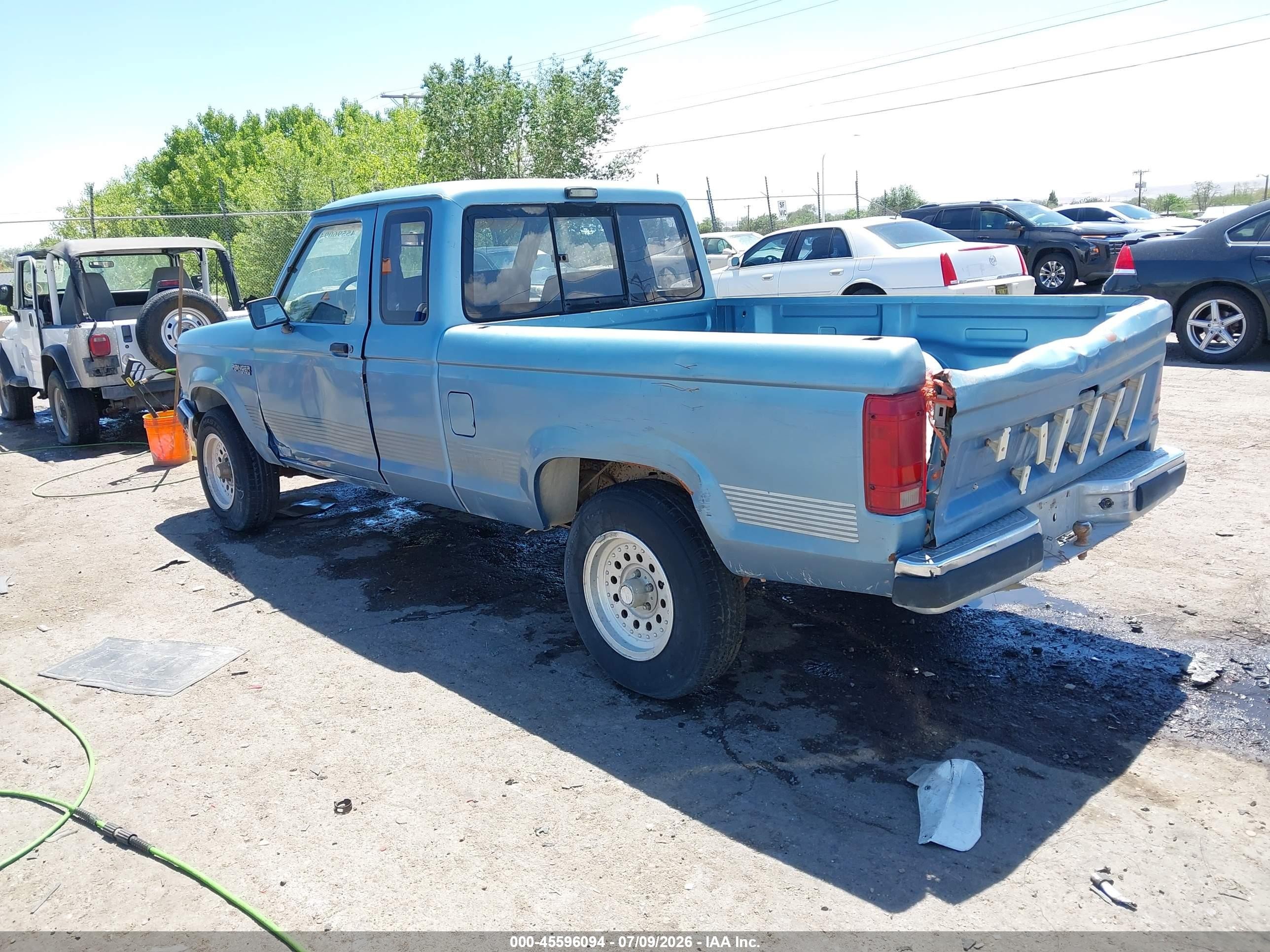 1990 Ford Ranger Super Cab Синий vin: 1FTCR15T3LPB18499