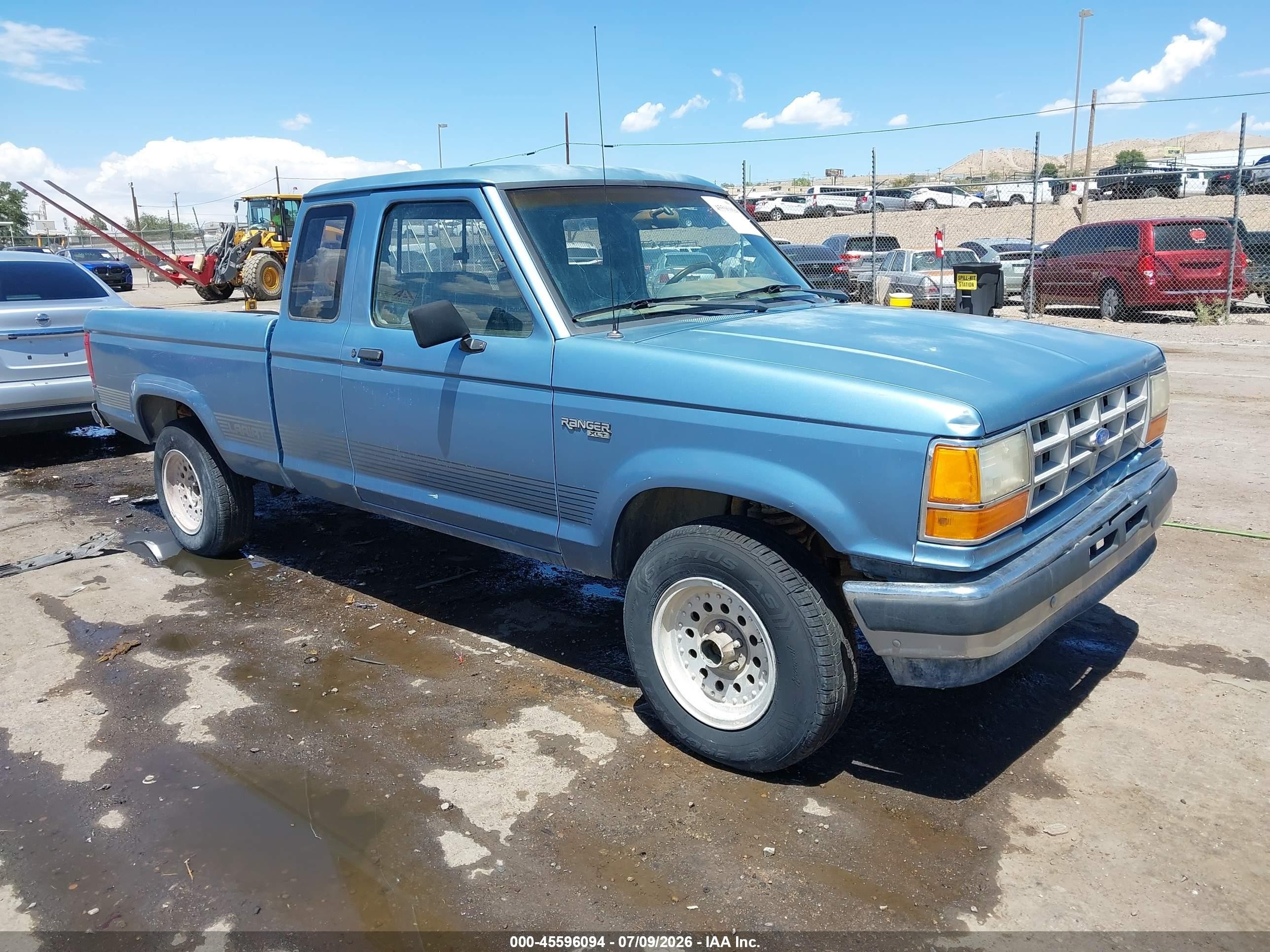 1990 Ford Ranger Super Cab Синий vin: 1FTCR15T3LPB18499