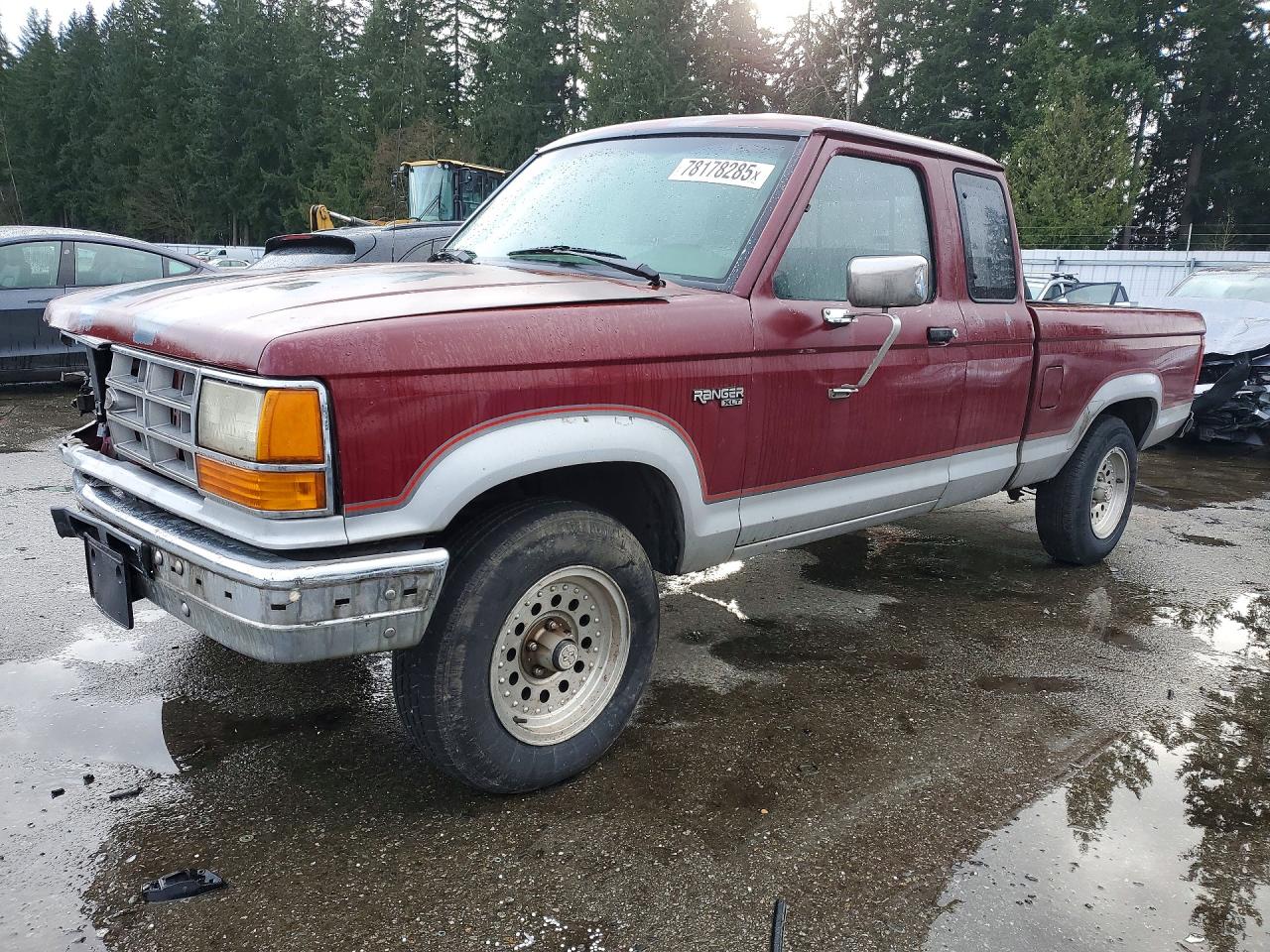 1989 Ford Ranger Super Cab Red vin: 1FTCR15T4KPB51557