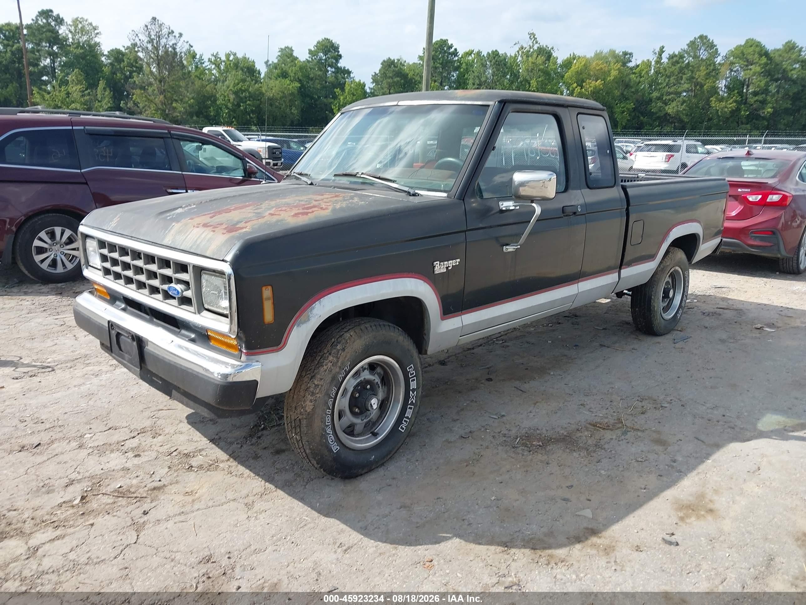 1987 Ford Ranger Super Cab Black vin: 1FTCR15T6HPB53688
