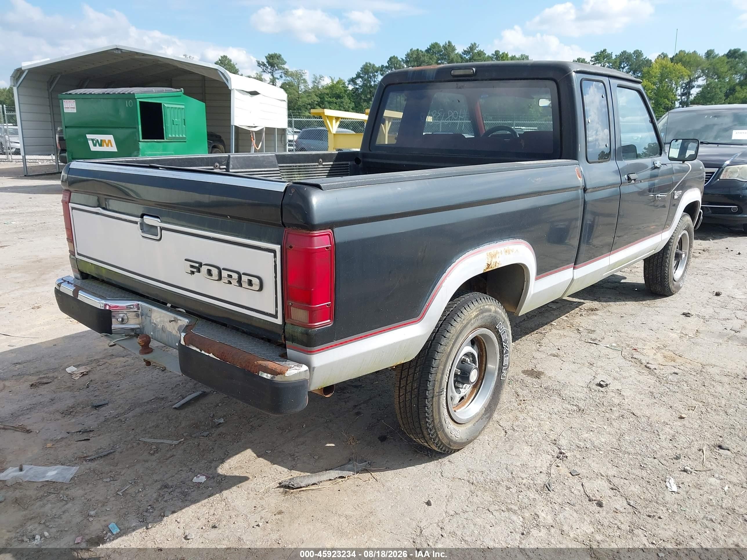 1987 Ford Ranger Super Cab Black vin: 1FTCR15T6HPB53688