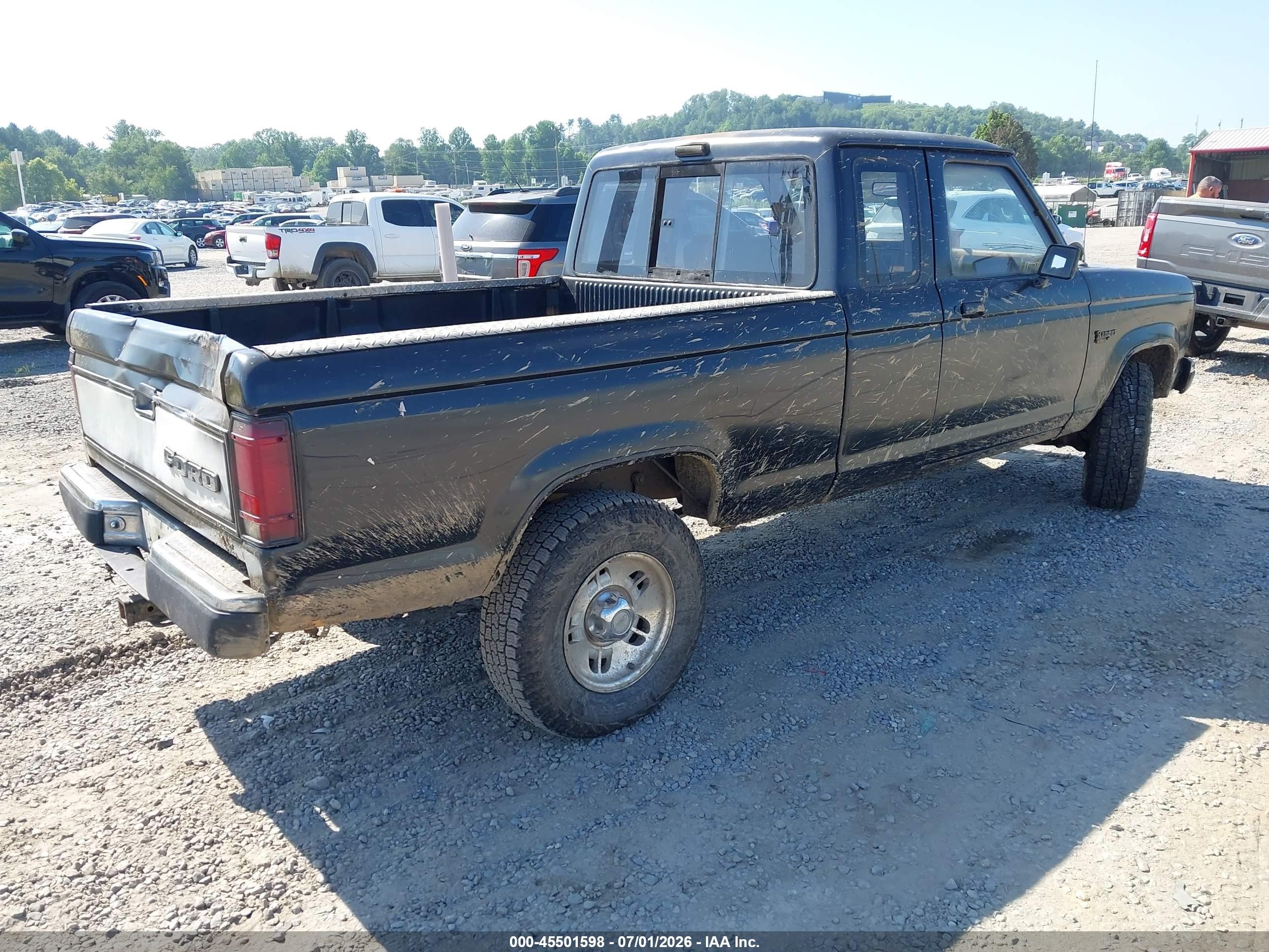 1987 Ford Ranger Super Cab Черный vin: 1FTCR15T7HPB14348