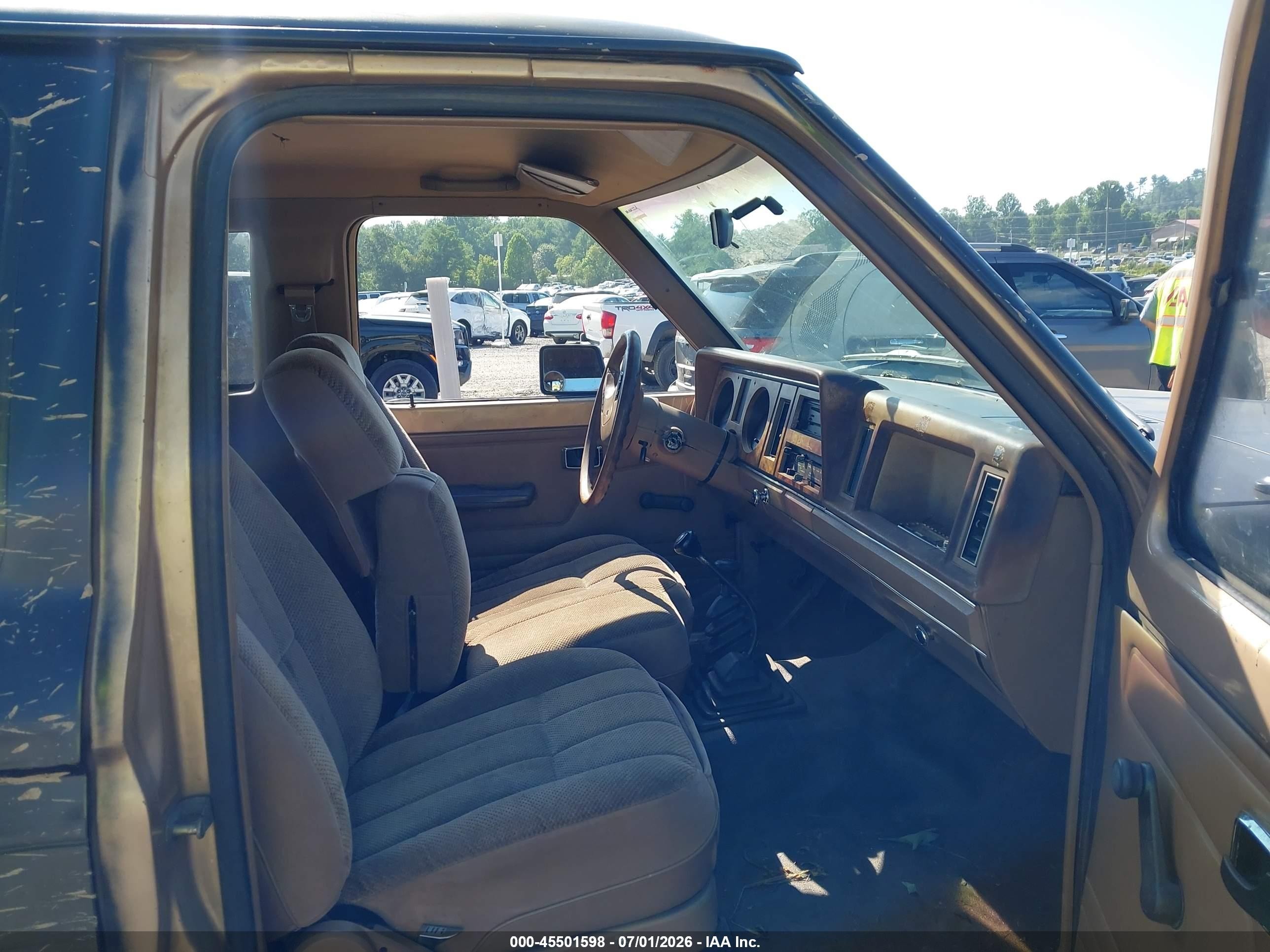 1987 Ford Ranger Super Cab Черный vin: 1FTCR15T7HPB14348