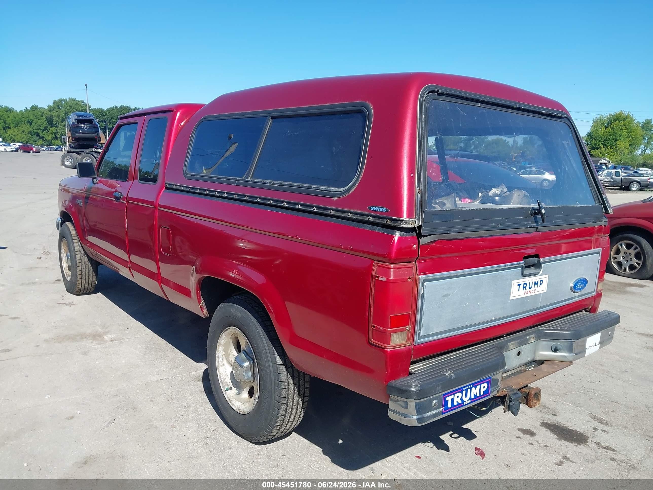 1992 Ford Ranger Super Cab Red vin: 1FTCR15X0NPA66108