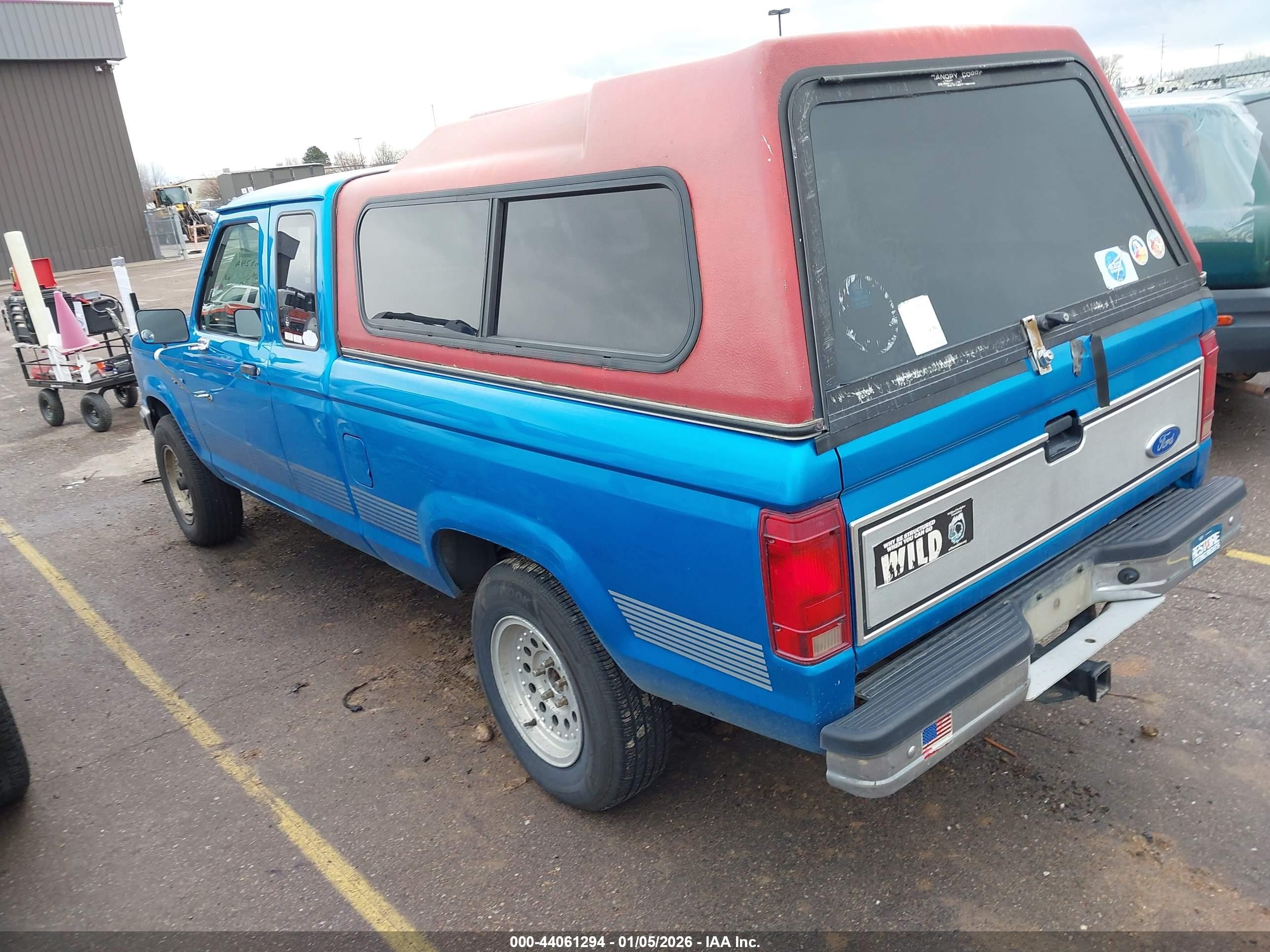 1992 Ford Ranger Super Cab Синий vin: 1FTCR15X1NPA05074