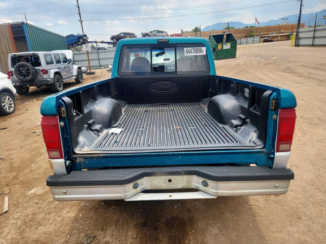 1992 Ford Ranger Super Cab Two Tone vin: 1FTCR15X1NTA35182