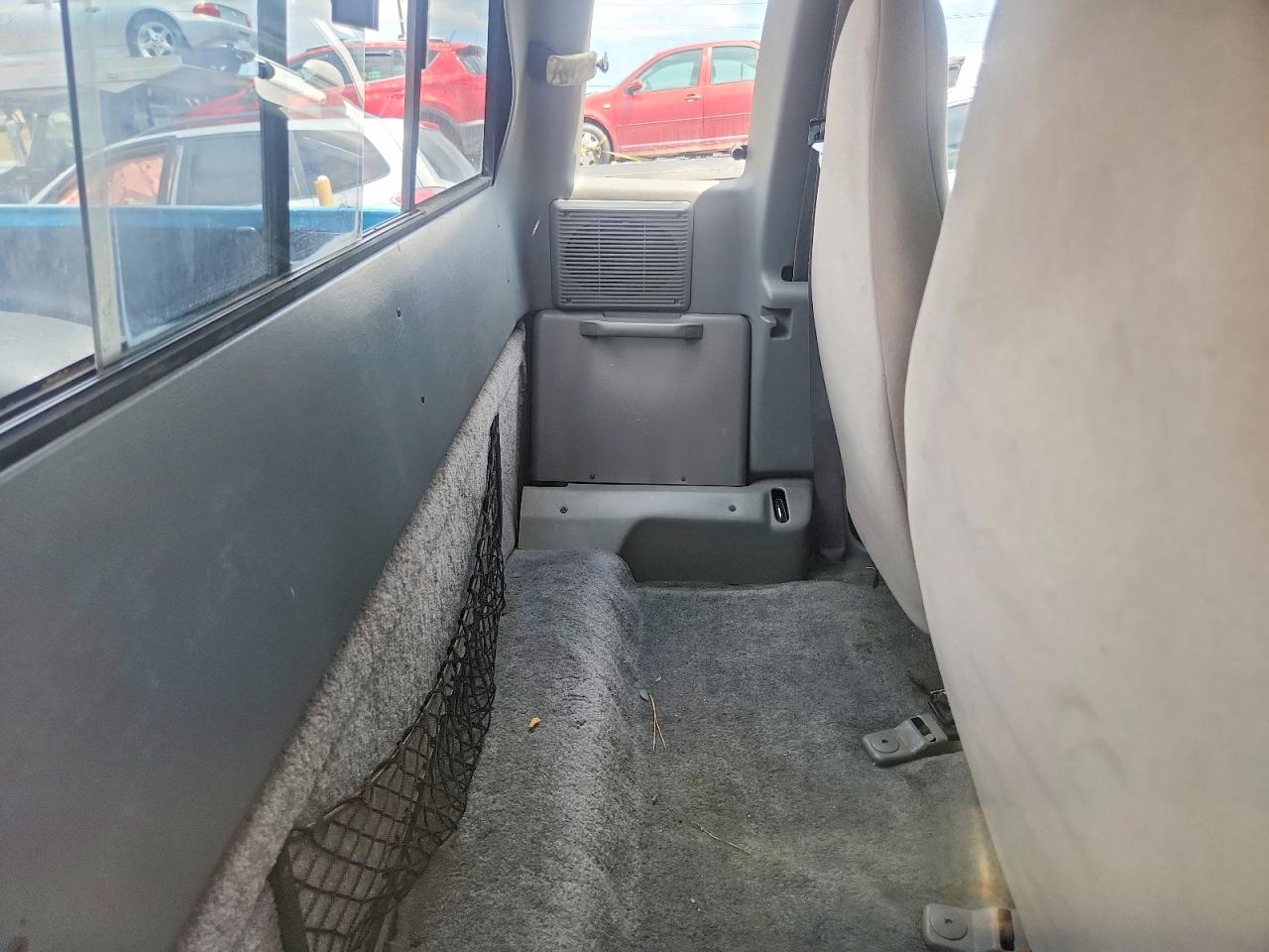 1992 Ford Ranger Super Cab Two Tone vin: 1FTCR15X1NTA35182