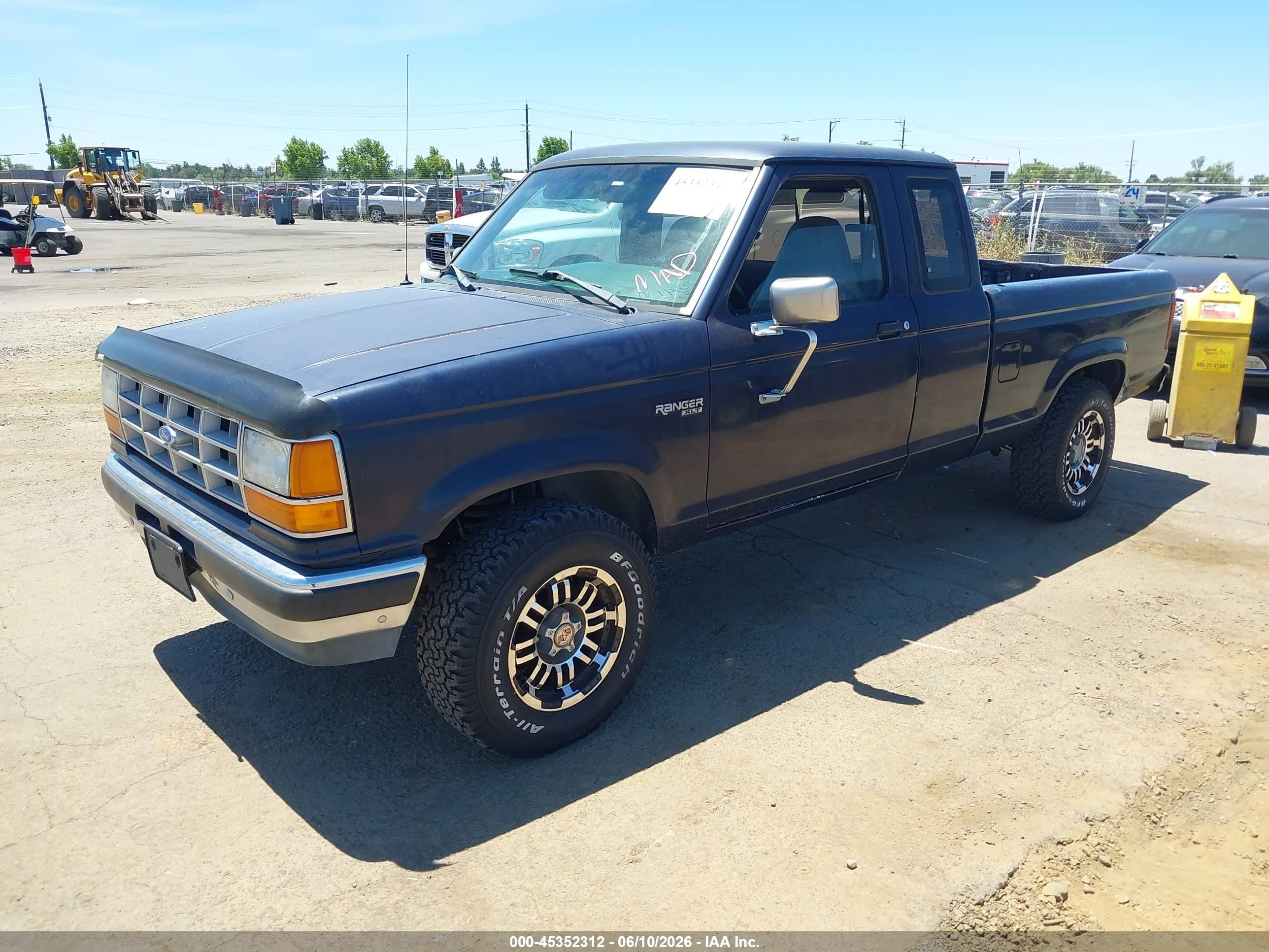 1992 Ford Ranger Super Cab Blue vin: 1FTCR15X3NPB02325