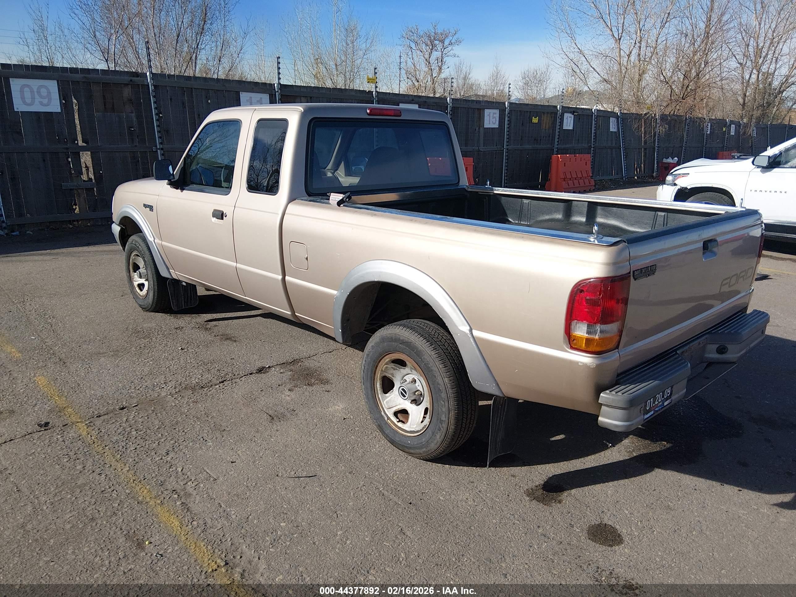 1993 Ford Ranger Super Cab Gold vin: 1FTCR15X4PPB17919