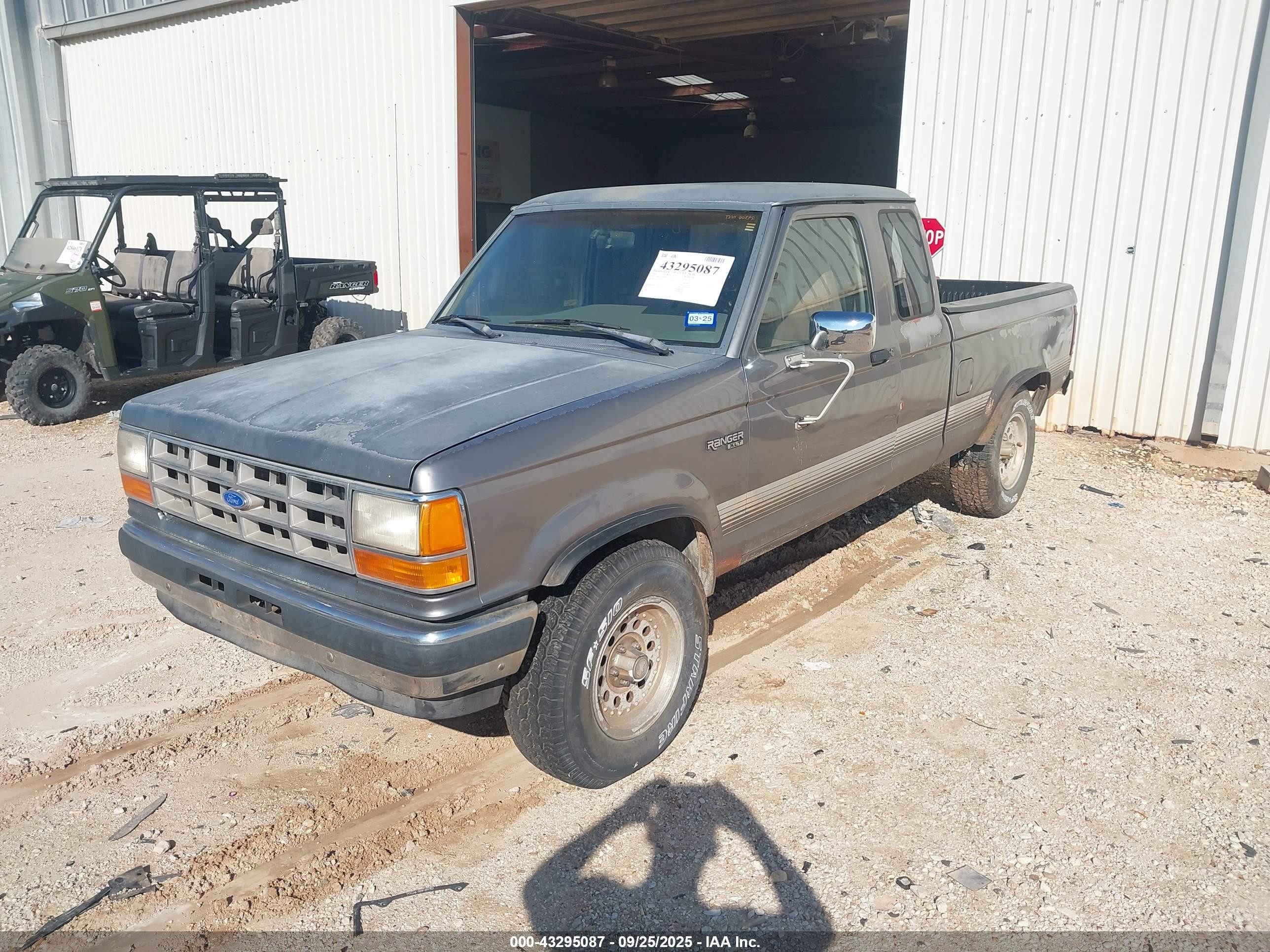 1991 Ford Ranger Super Cab Серый vin: 1FTCR15X5MPA41574
