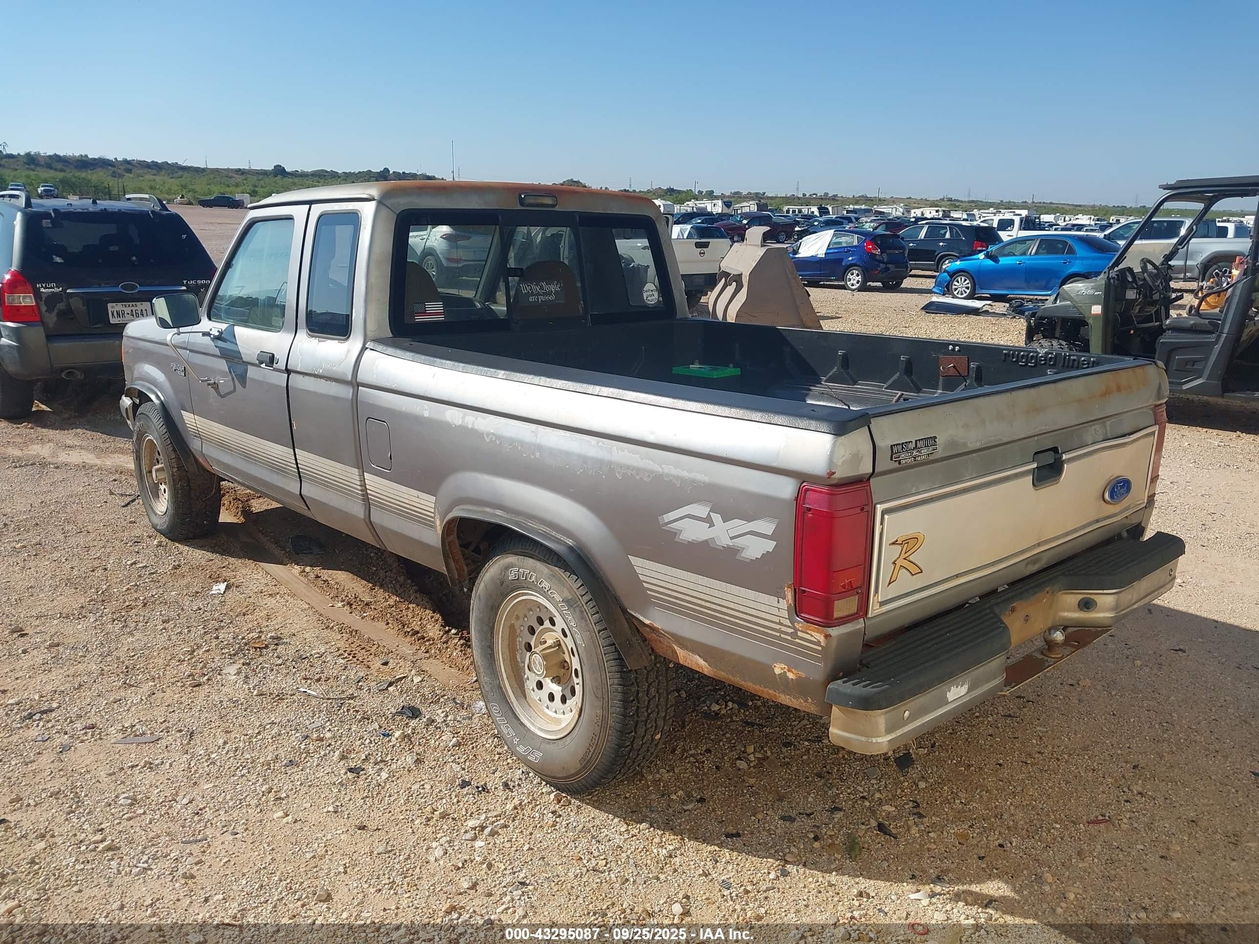 1991 Ford Ranger Super Cab Серый vin: 1FTCR15X5MPA41574