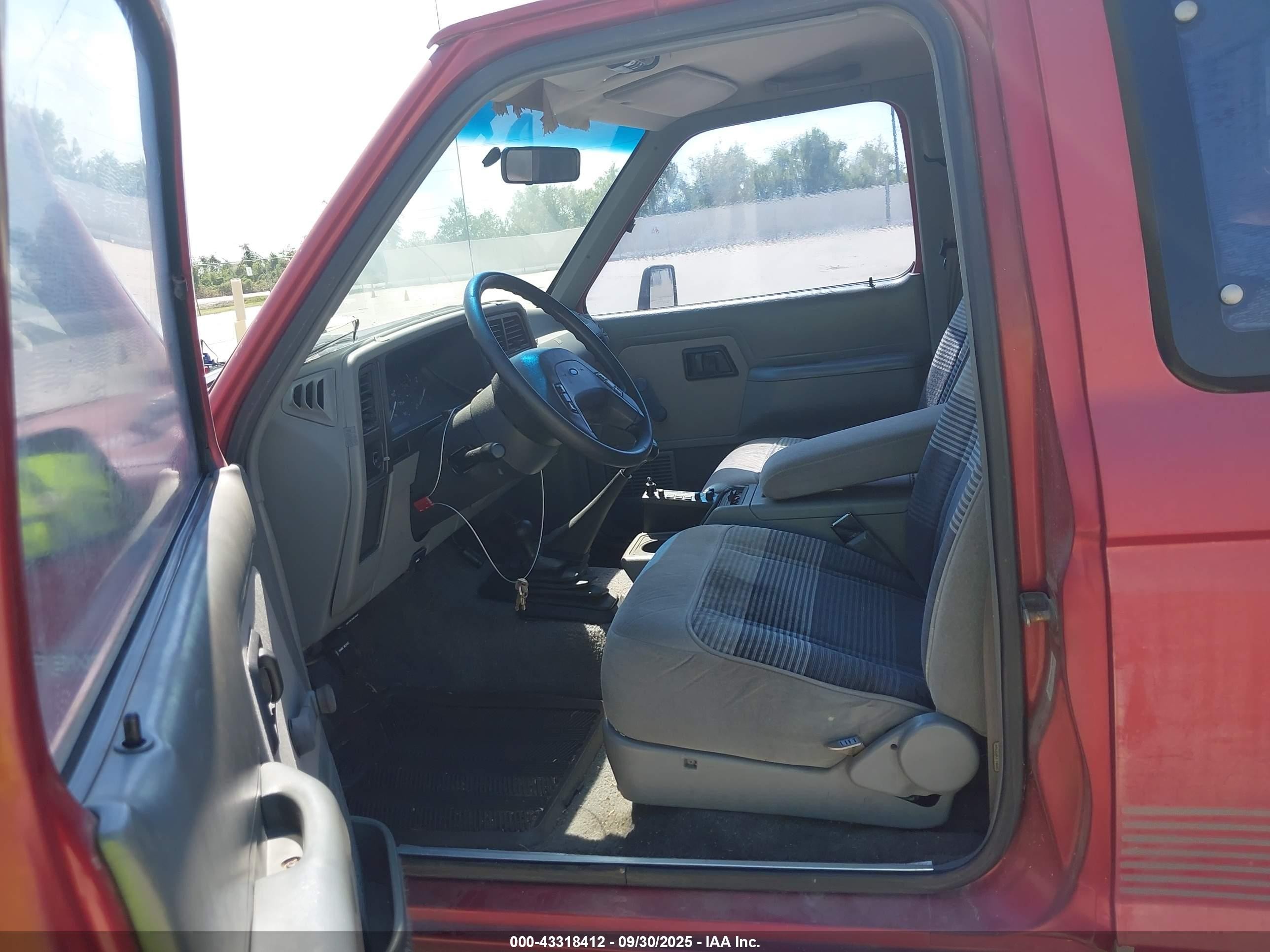 1991 Ford Ranger Super Cab Red vin: 1FTCR15X5MPA59802