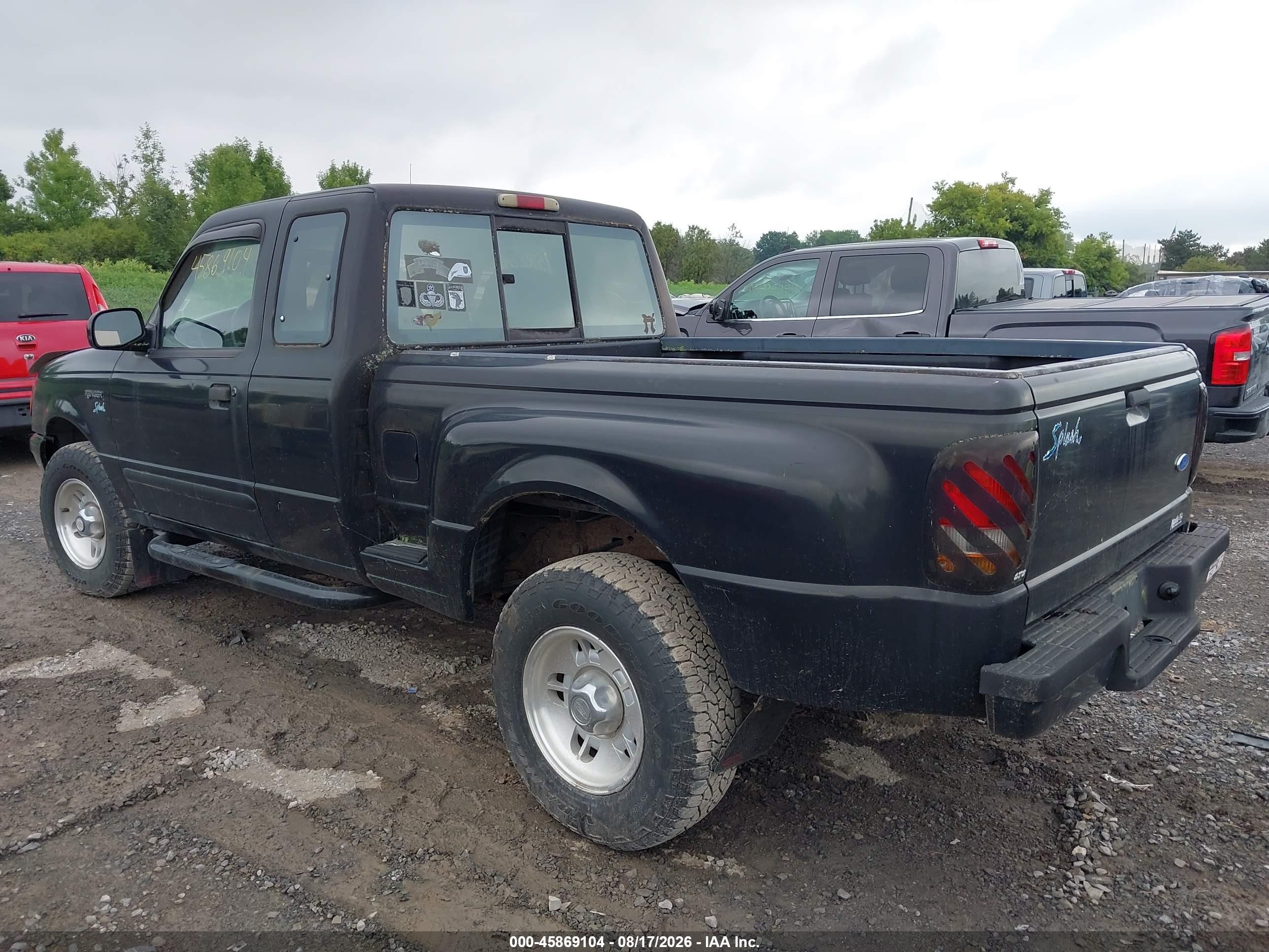 1996 Ford Ranger Super Cab Black vin: 1FTCR15X5TPA07665