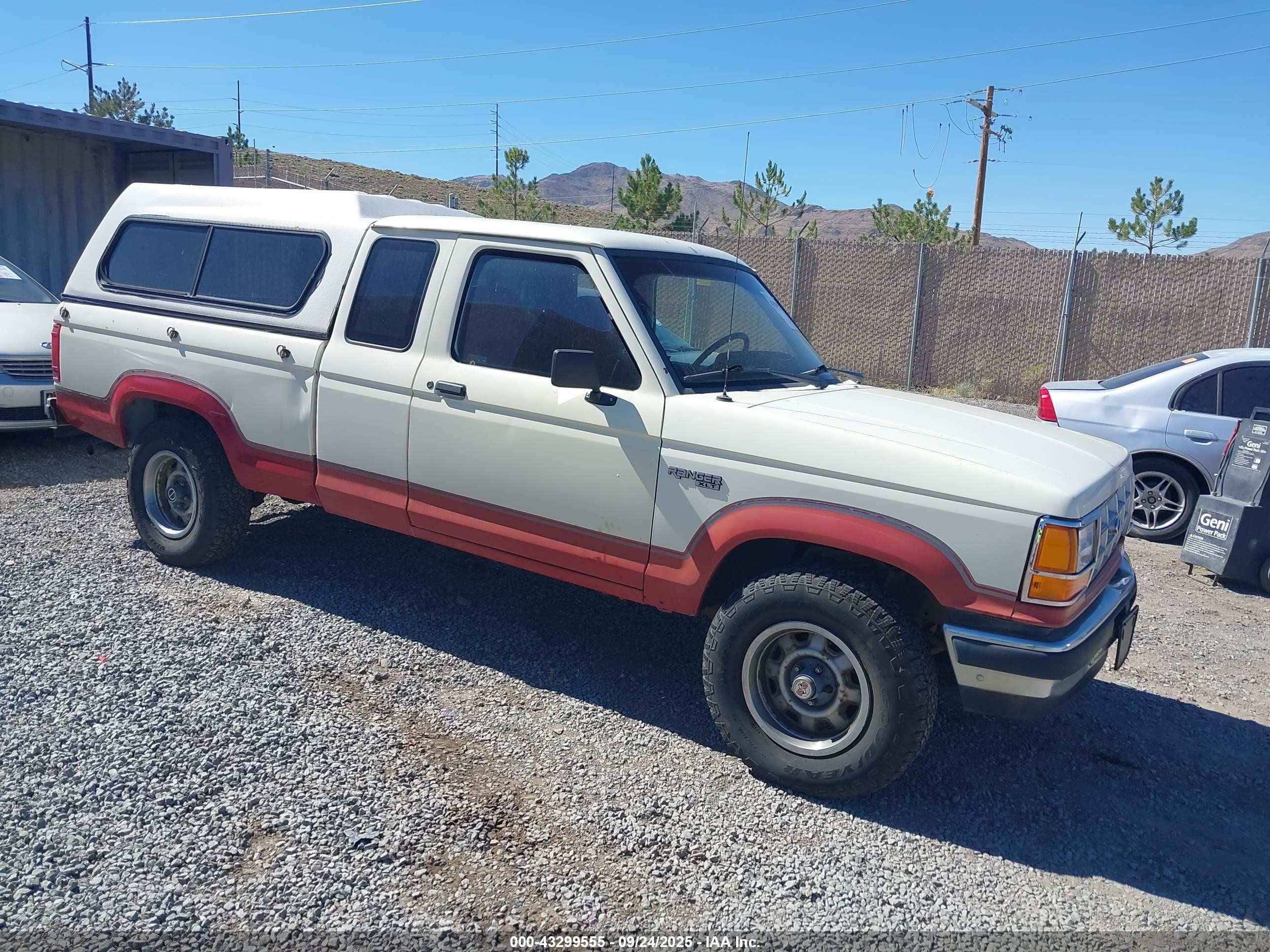 1990 Ford Ranger Super Cab Кремовый vin: 1FTCR15X7LPB34482