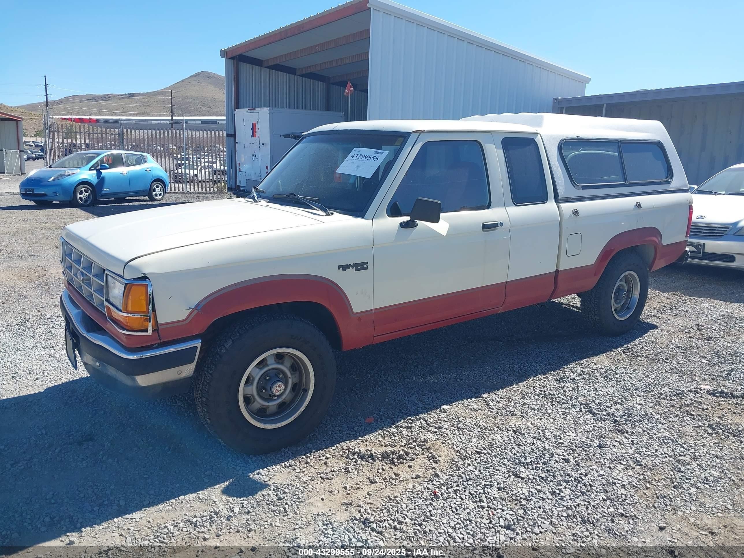 1990 Ford Ranger Super Cab Кремовый vin: 1FTCR15X7LPB34482