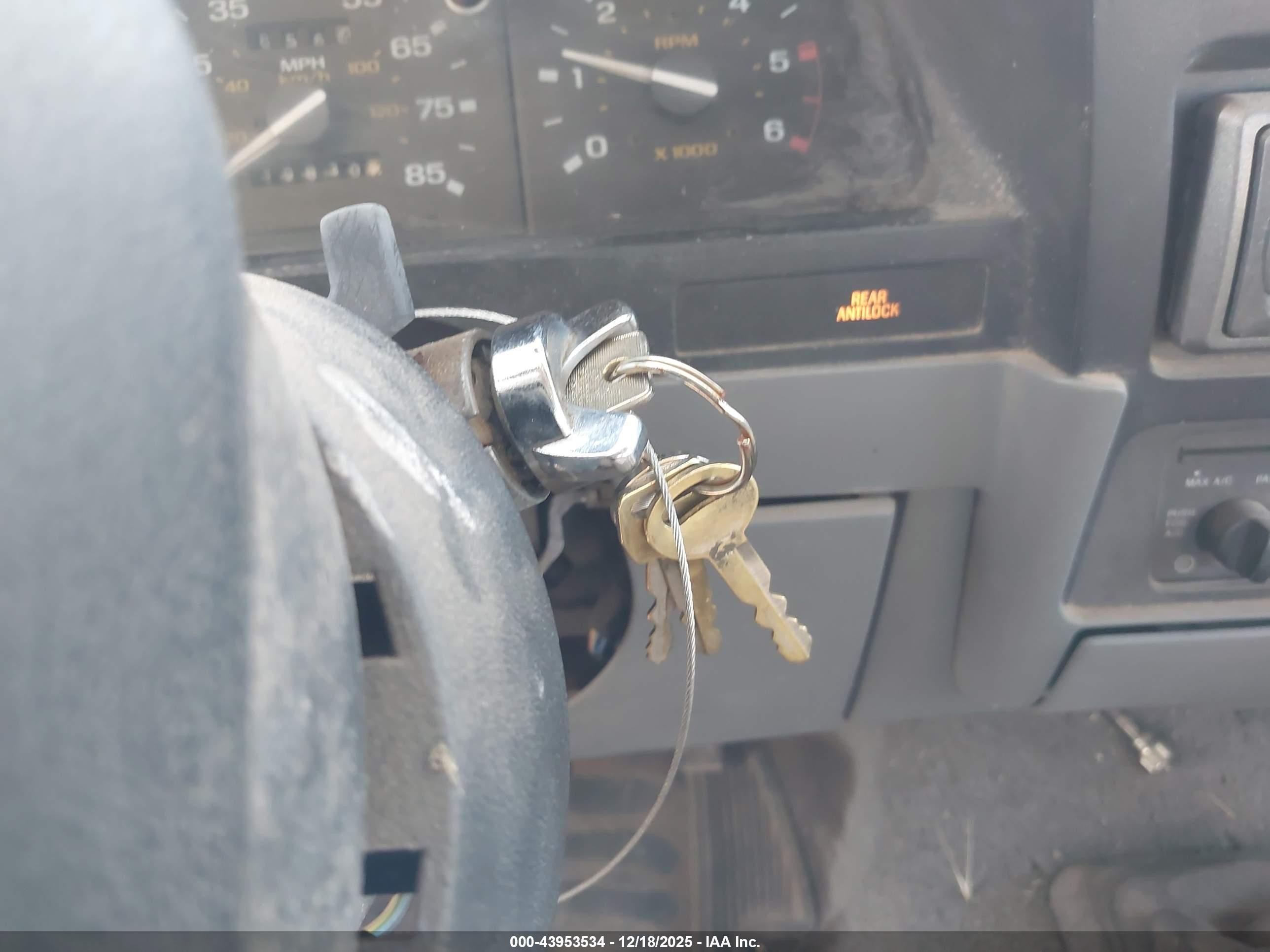 1991 Ford Ranger Super Cab Красный vin: 1FTCR15X7MTA06039